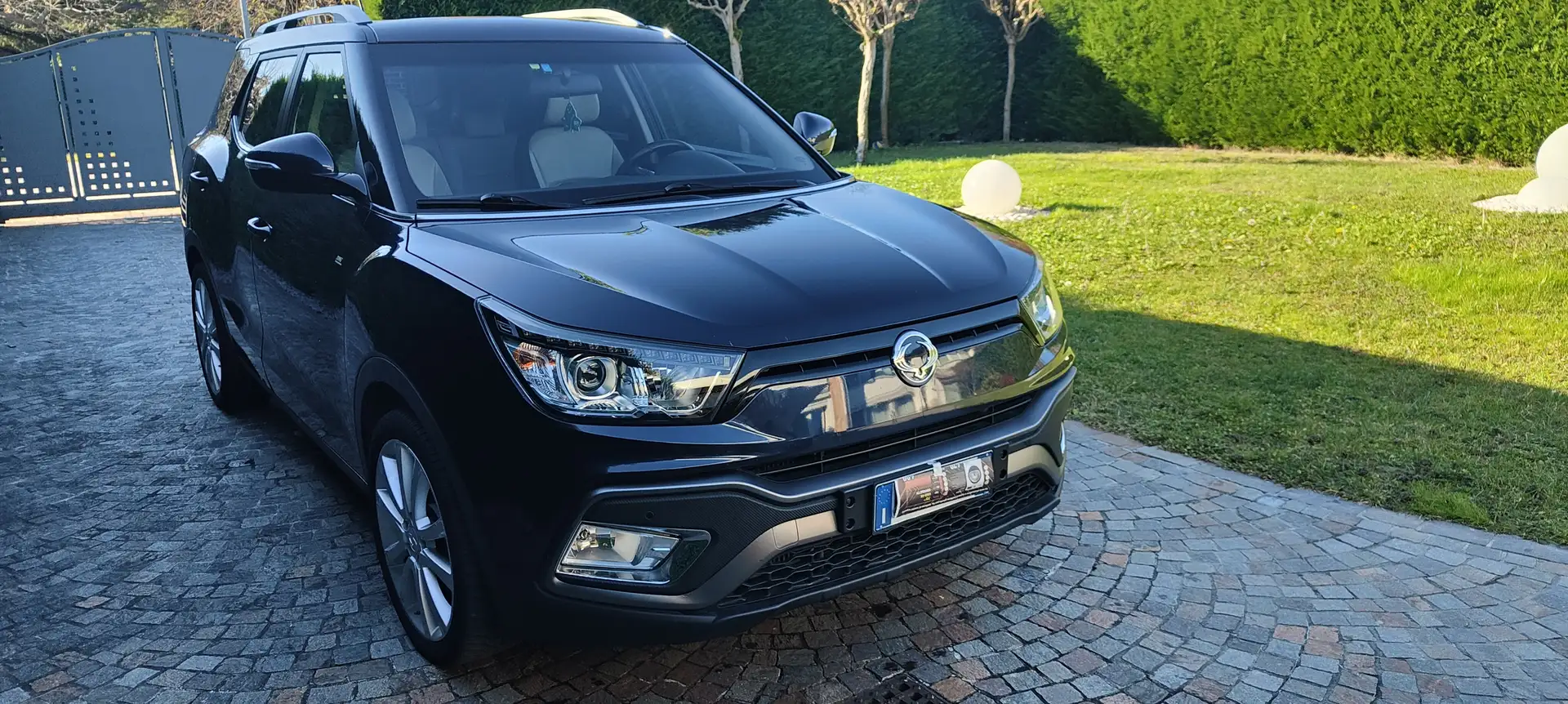 SsangYong XLV XLV 1.6d Be 2wd auto - 1