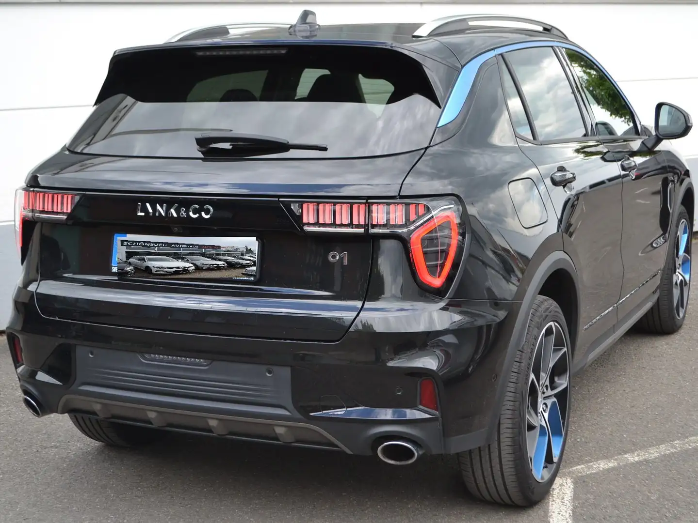 Lynk & Co 01 01 1.5 192KW 01 PHEV DCT*NAVI*KAMERA*PANORAMA*1A Noir - 2