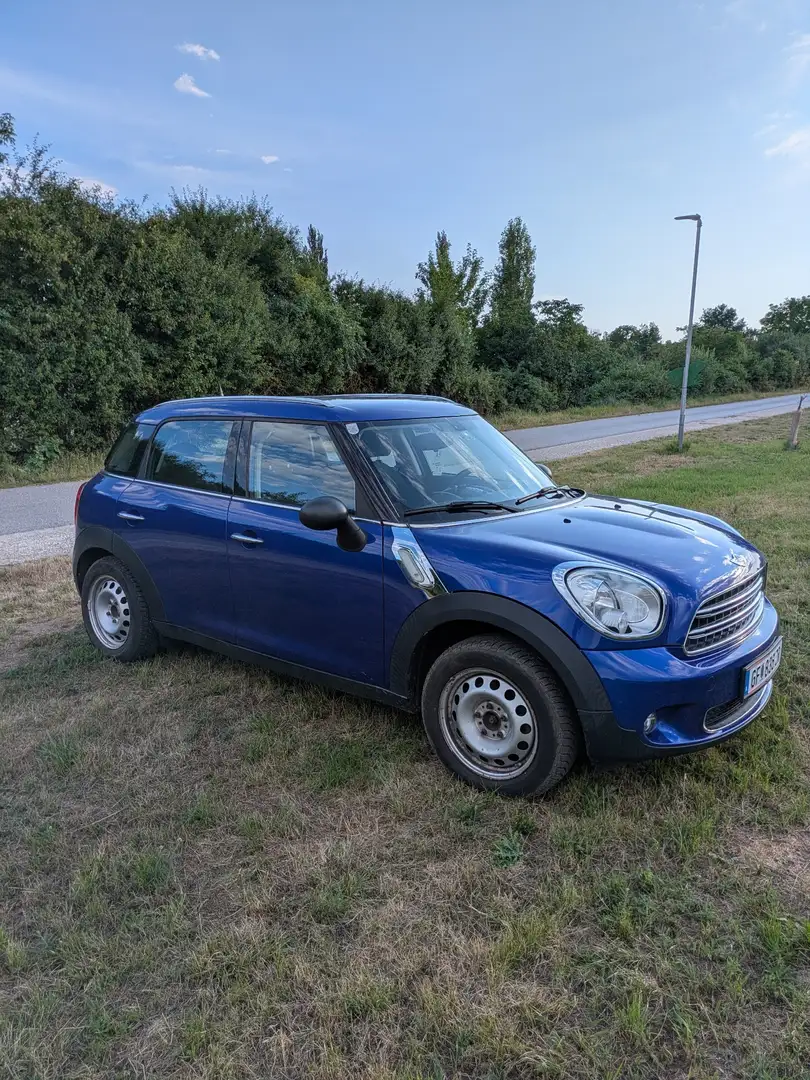 MINI One Countryman Blau - 1