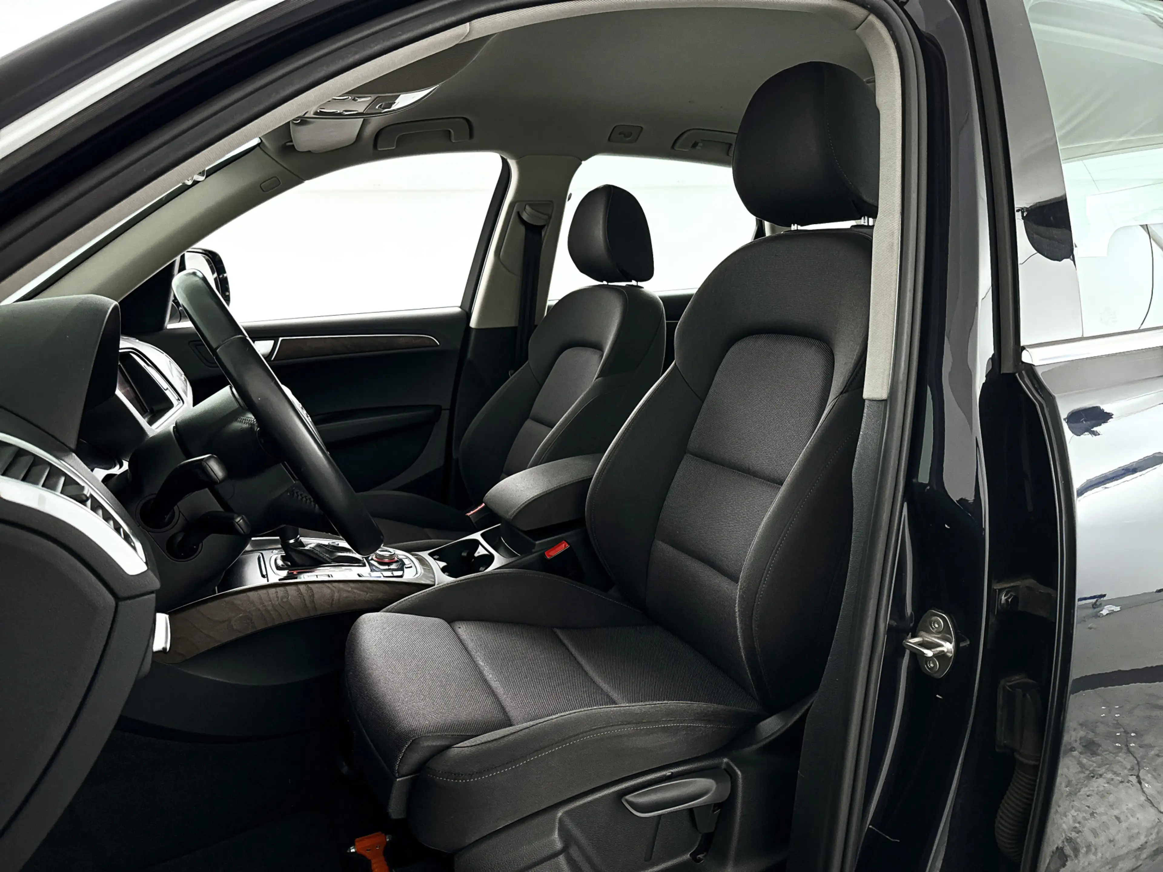 Audi Q5 2.0 TFSI quattro Pro Line | Park assist | Xenon | — photo 6