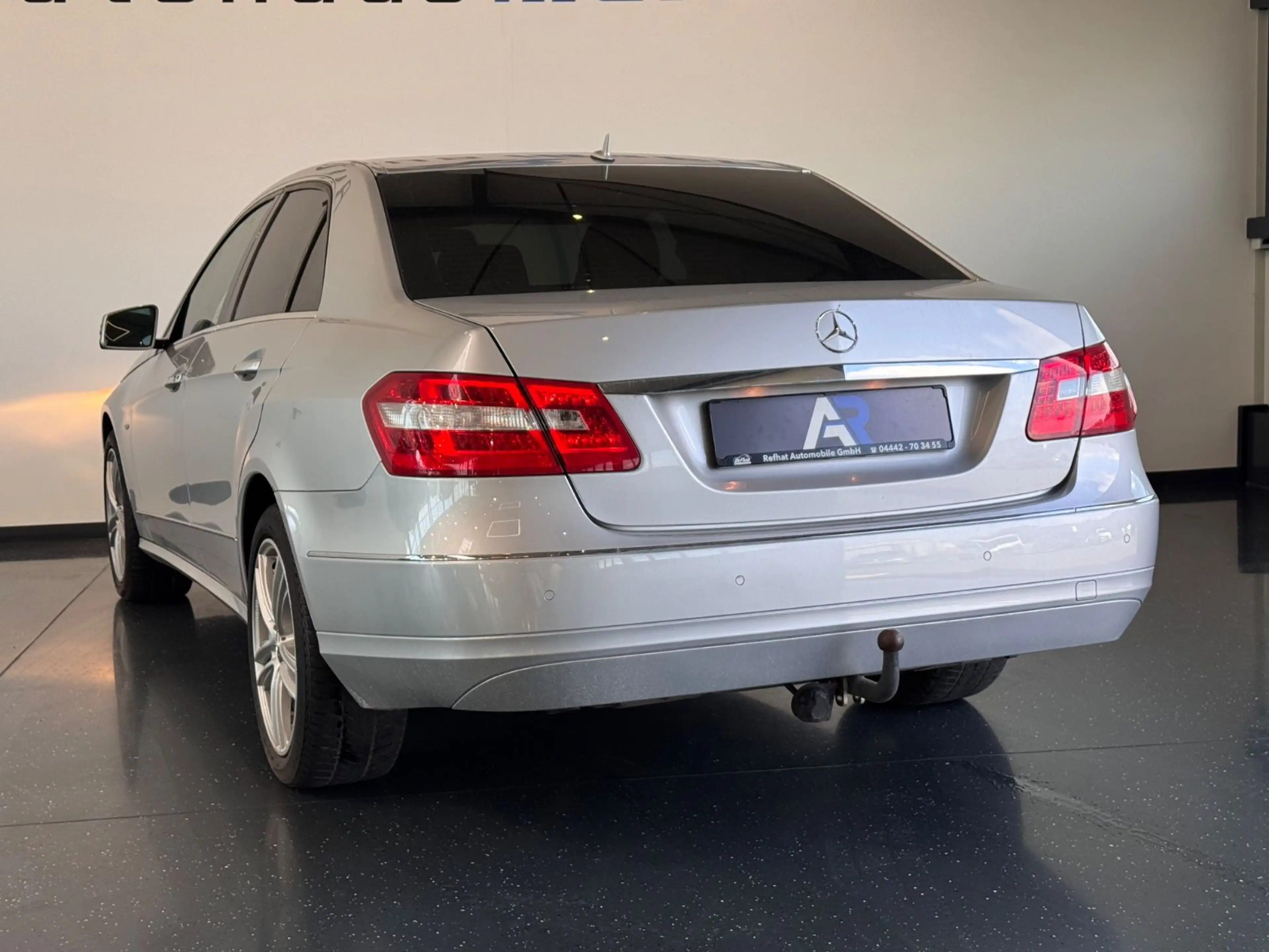 Mercedes-Benz E 200 Limousine CDI BlueEfficiency — photo 8