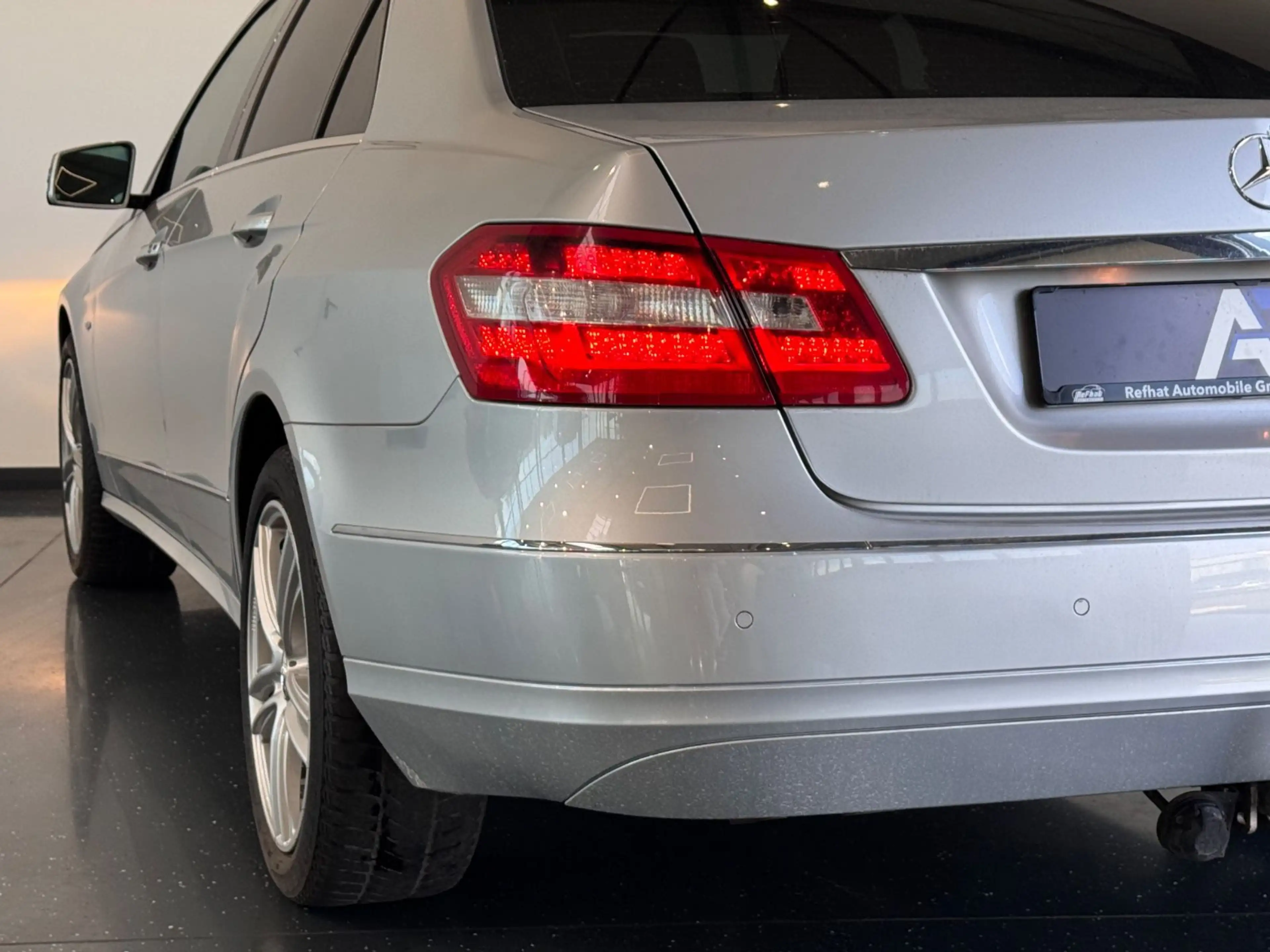 Mercedes-Benz E 200 Limousine CDI BlueEfficiency — photo 12