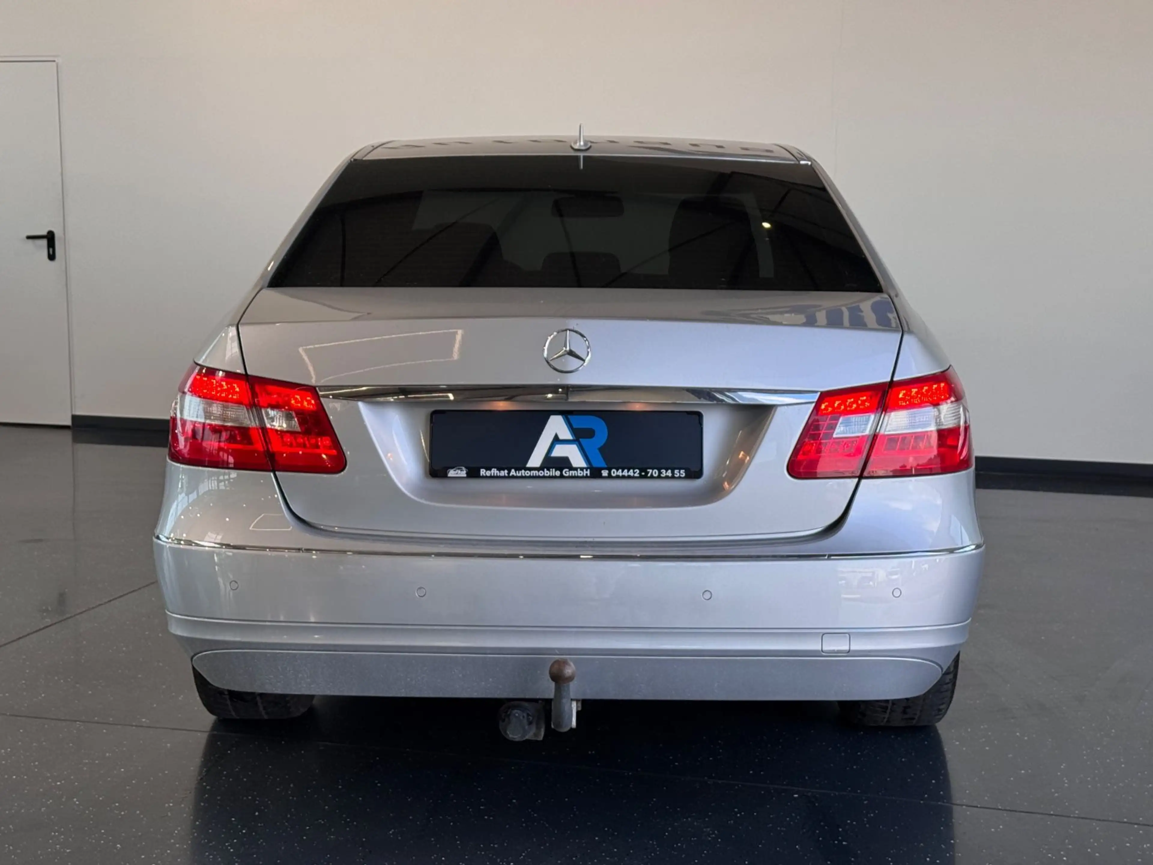 Mercedes-Benz E 200 Limousine CDI BlueEfficiency — photo 9