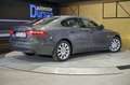 Jaguar XE 2.0 AJ200D Diesel RWD 180cv Pure Gris - thumbnail 5