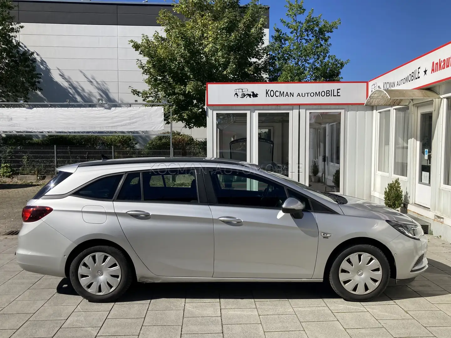 Opel Astra 1.0 Edition*Sitzheiz*PDC*Tempomat*AHK*UNFALL Silber - 2