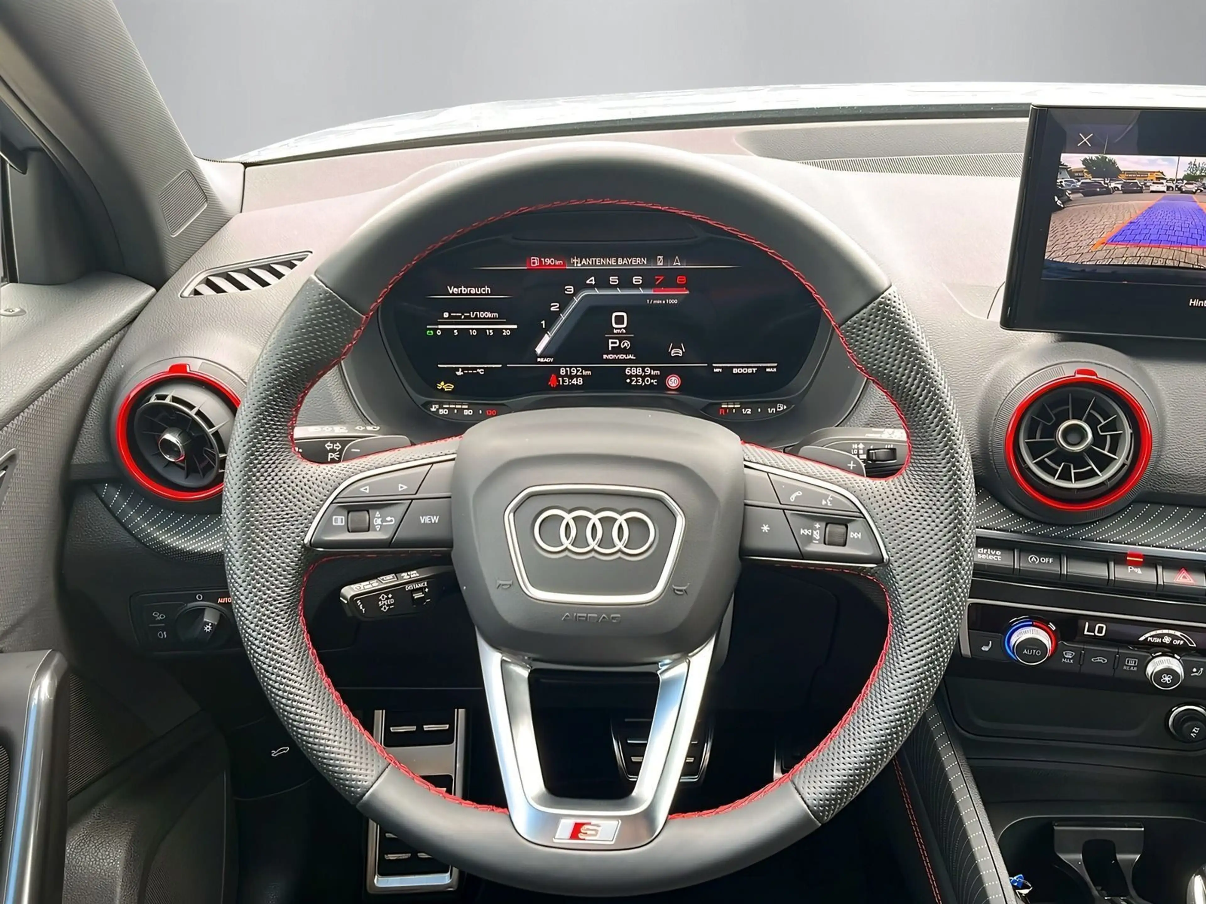 Audi SQ2 TFSI S-tronic +AHK+KAMERA+MATRIX-LED+OPTIK+ — photo 6