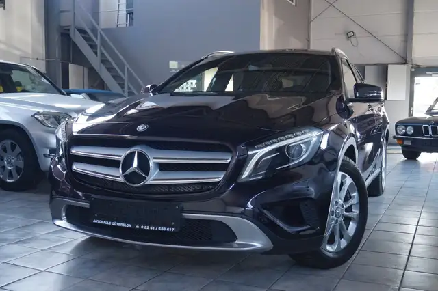 Mercedes-Benz GLA 200 Urban*T:Leder*Navi*