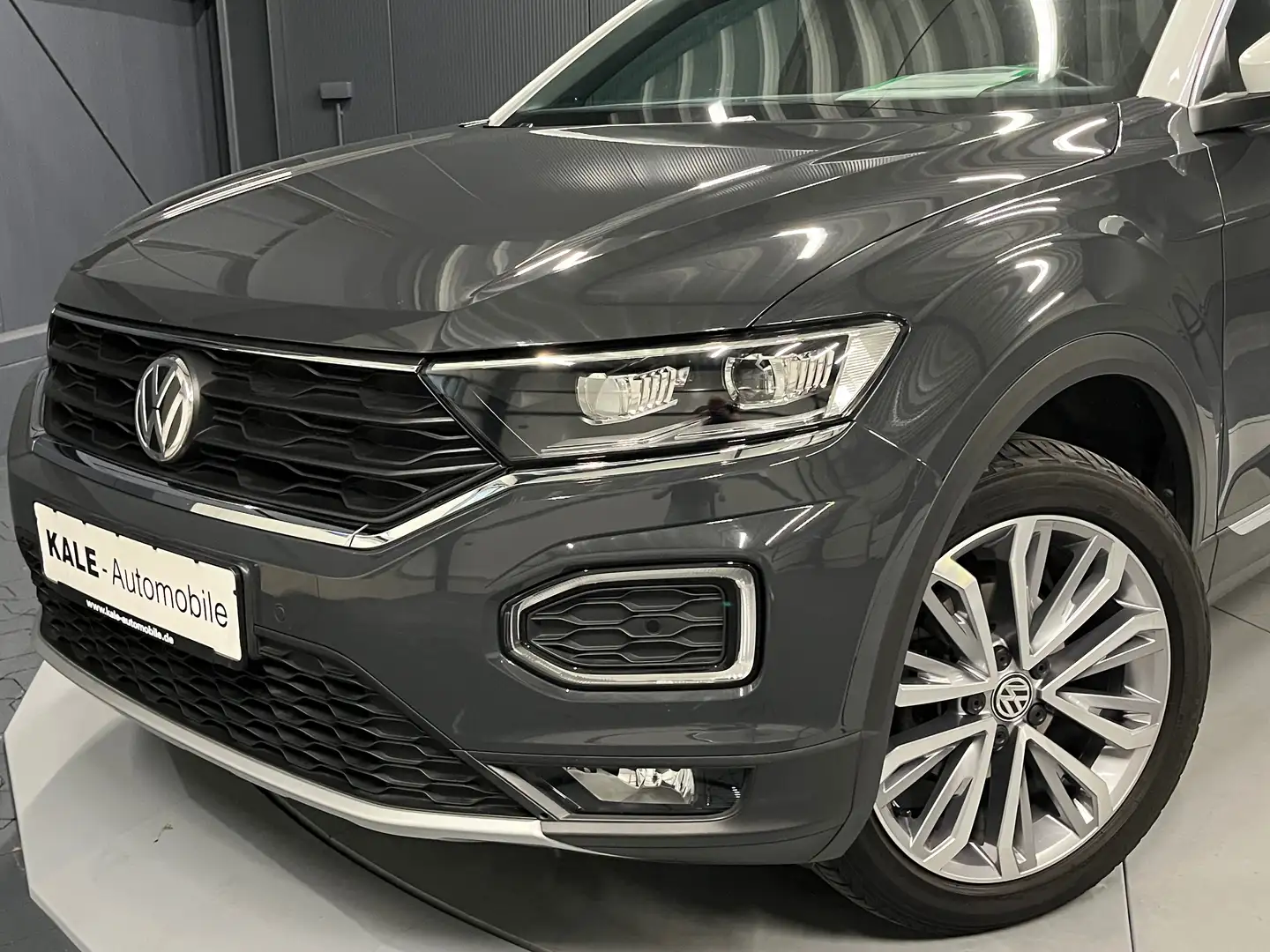 Volkswagen T-Roc 1.5 TSI DSG United*18Zoll*Beats*LED*NAVI*AHK*ACC* Grau - 2