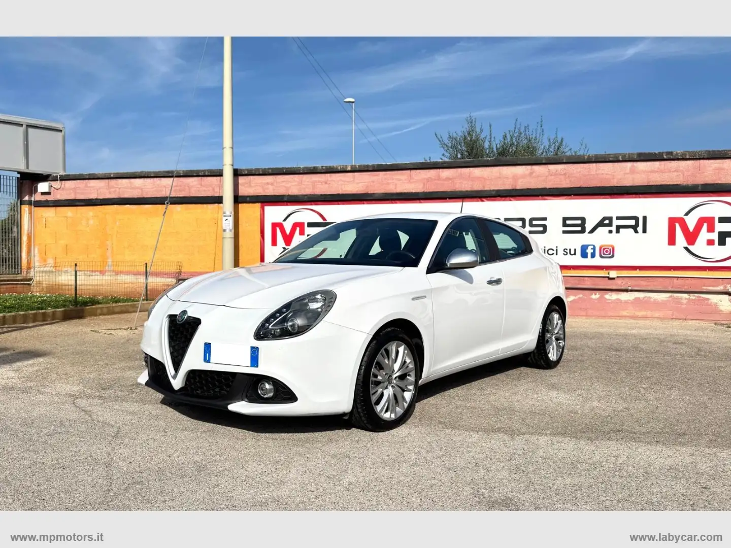 Alfa Romeo Giulietta GIULIETTA SUPER 1.6 MJ 120CV Bianco - 1