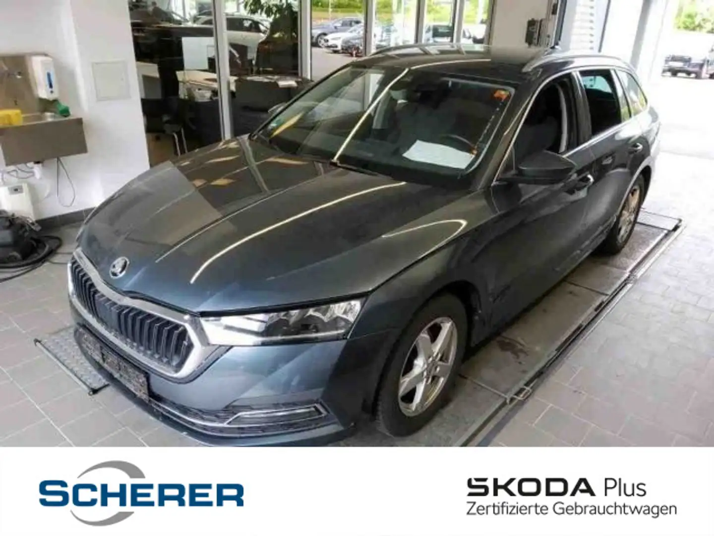 Skoda Octavia Combi Style 2.0 TDI DSG NAVI SUNSET Head Grau - 1