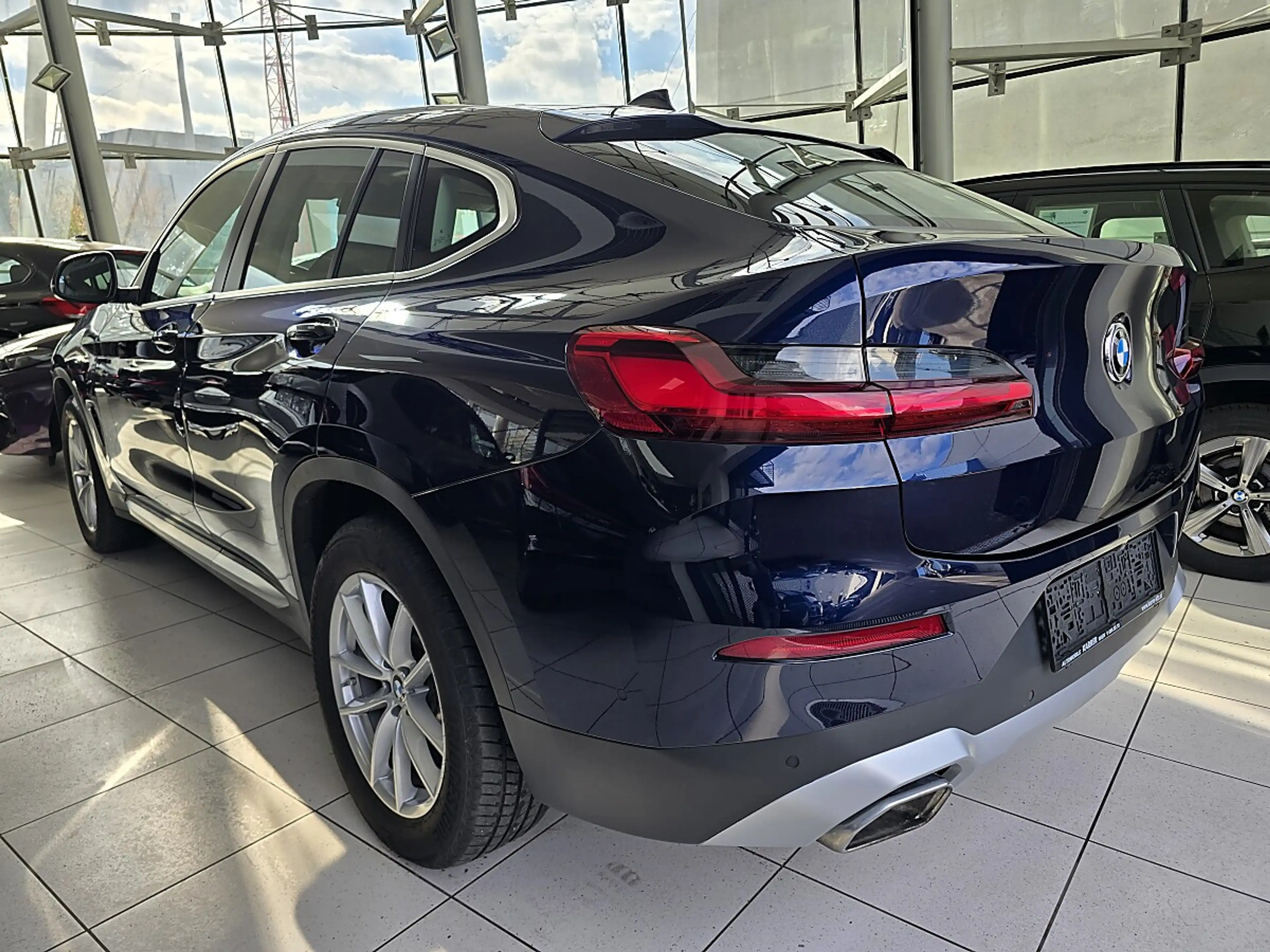 BMW X4 xDrive 30d Aut. AHK/Vollleder/Sportsitze — photo 7
