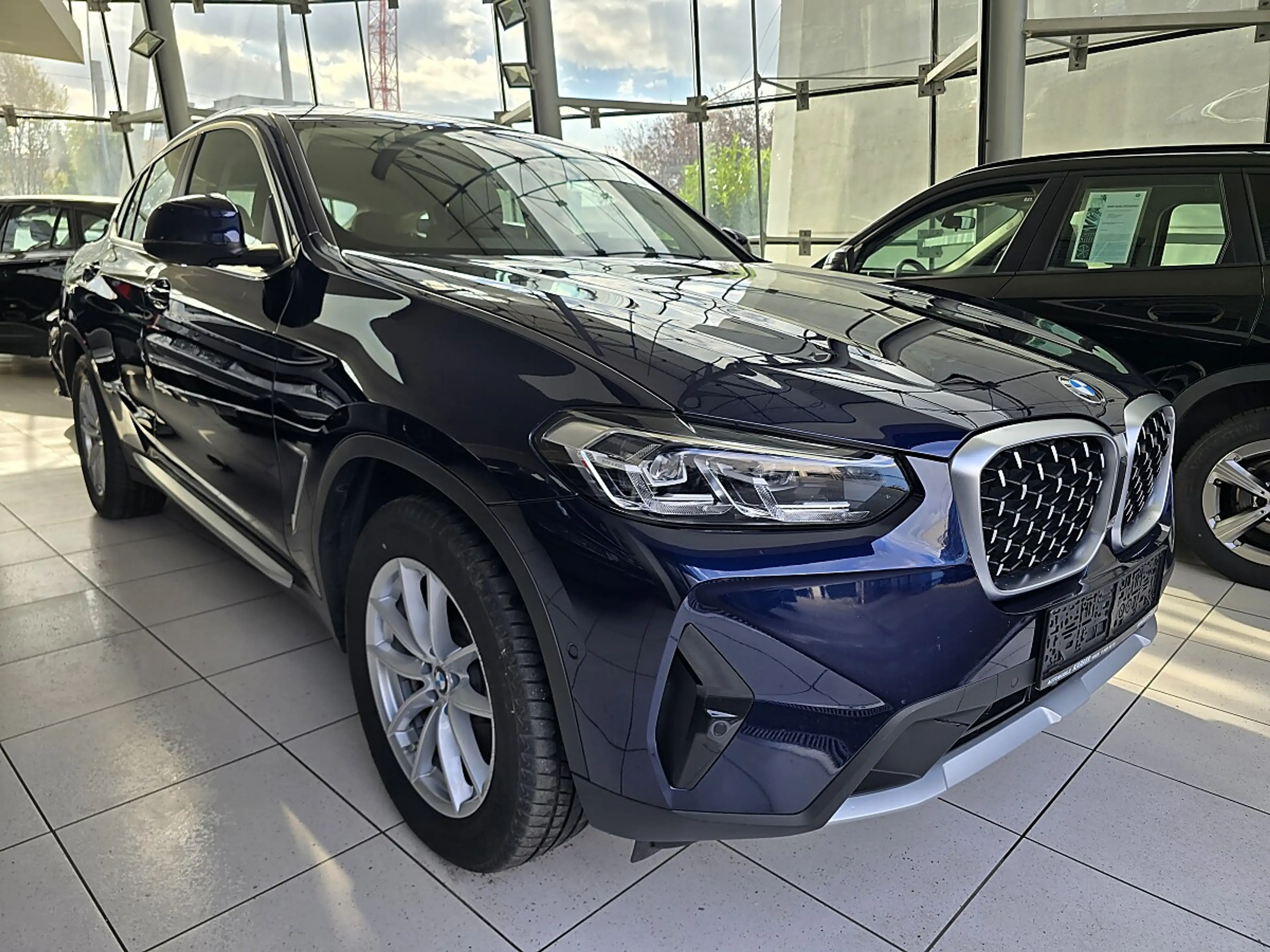 BMW X4 xDrive 30d Aut. AHK/Vollleder/Sportsitze — photo 4