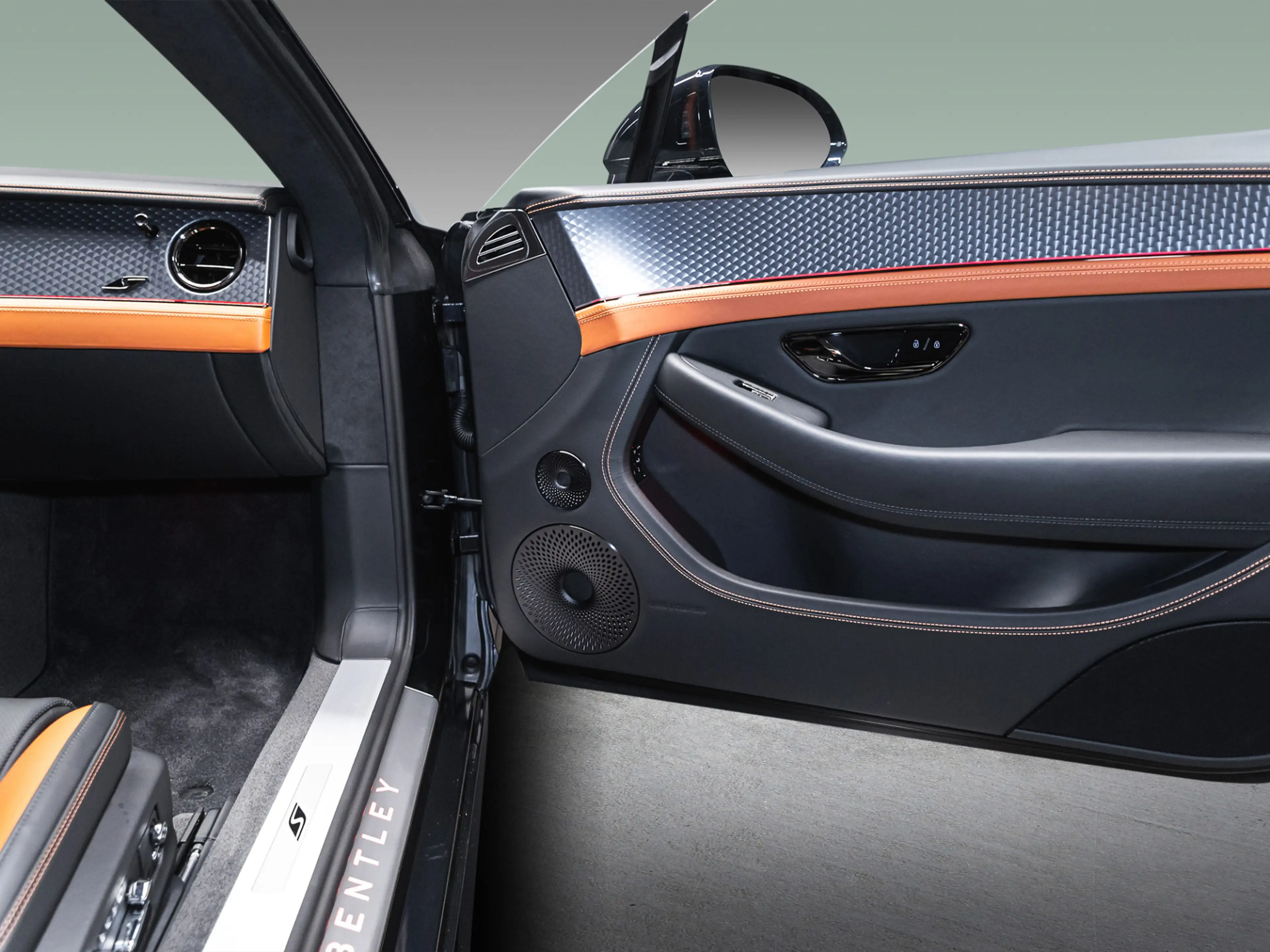 Bentley Continental GT S V8 Hybrid |Touring Spec|Rotating|Comfort Seat|B& — photo 11