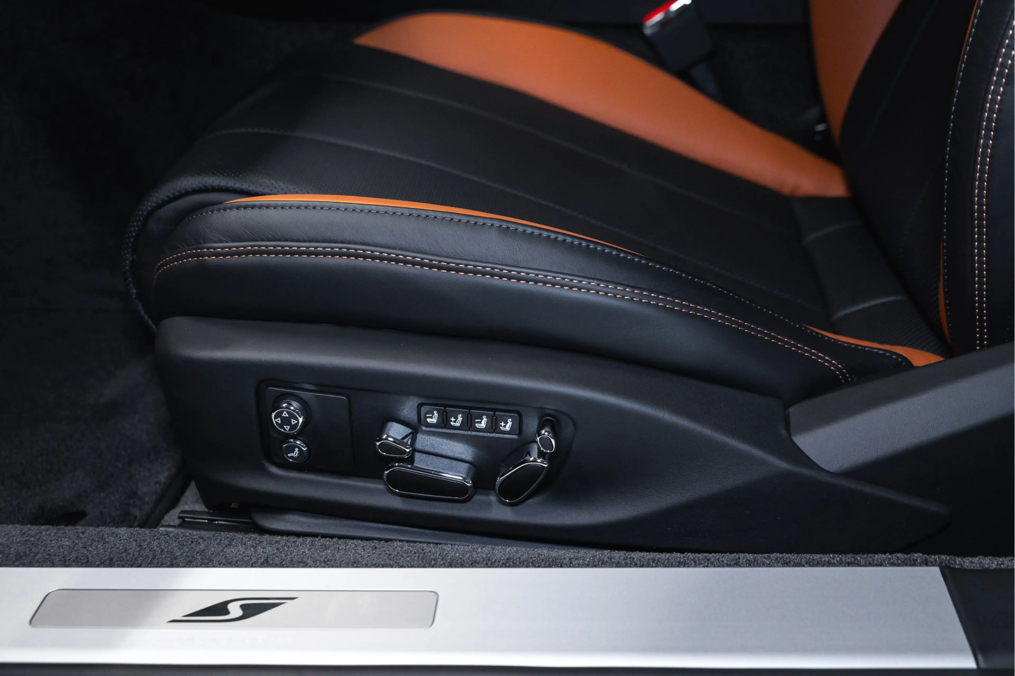 Bentley Continental GT S V8 Hybrid |Touring Spec|Rotating|Comfort Seat|B& — photo 14