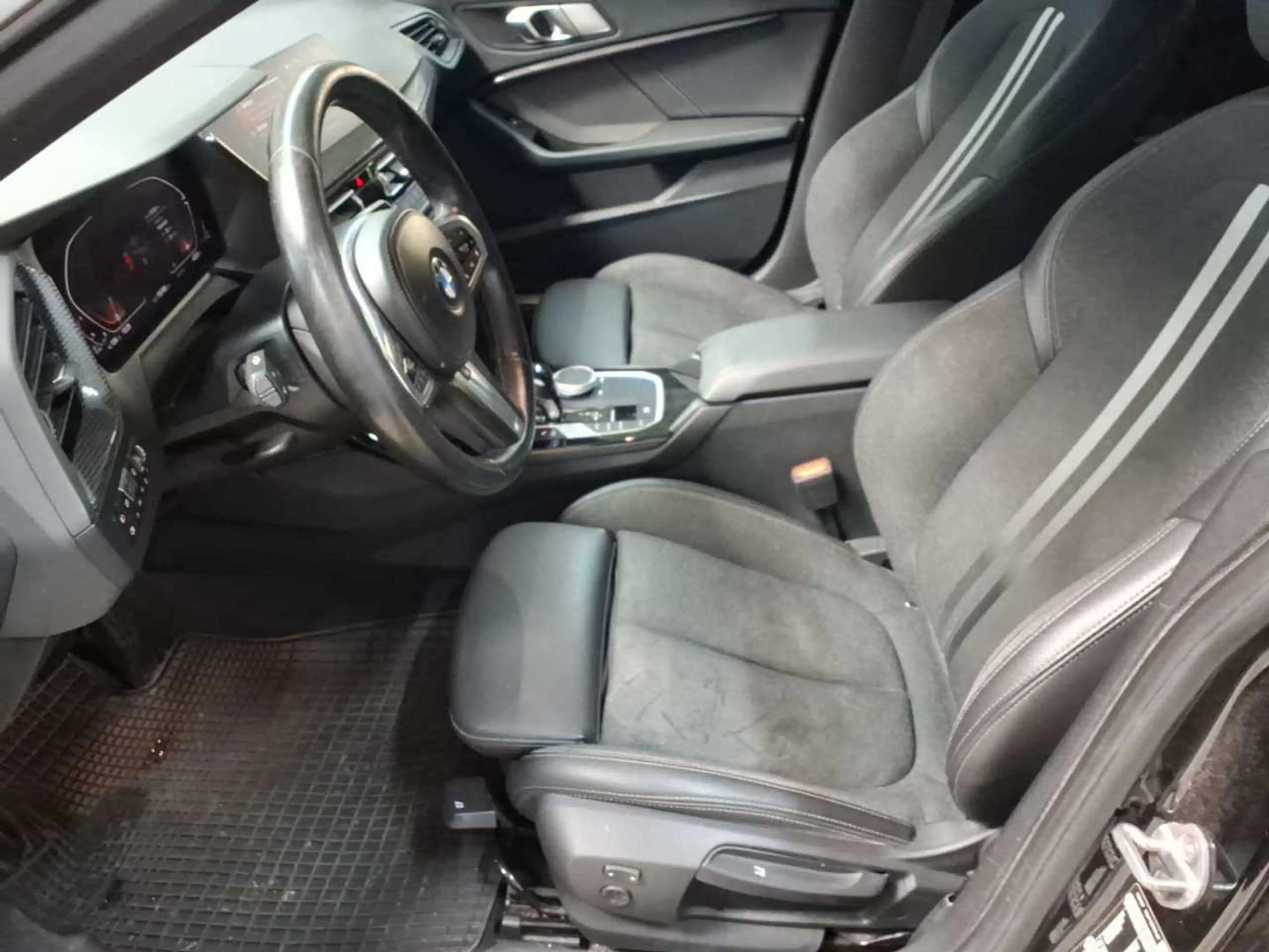 BMW 216 216d Gran Coupe  Aut. Advantage Pano H&K — photo 7