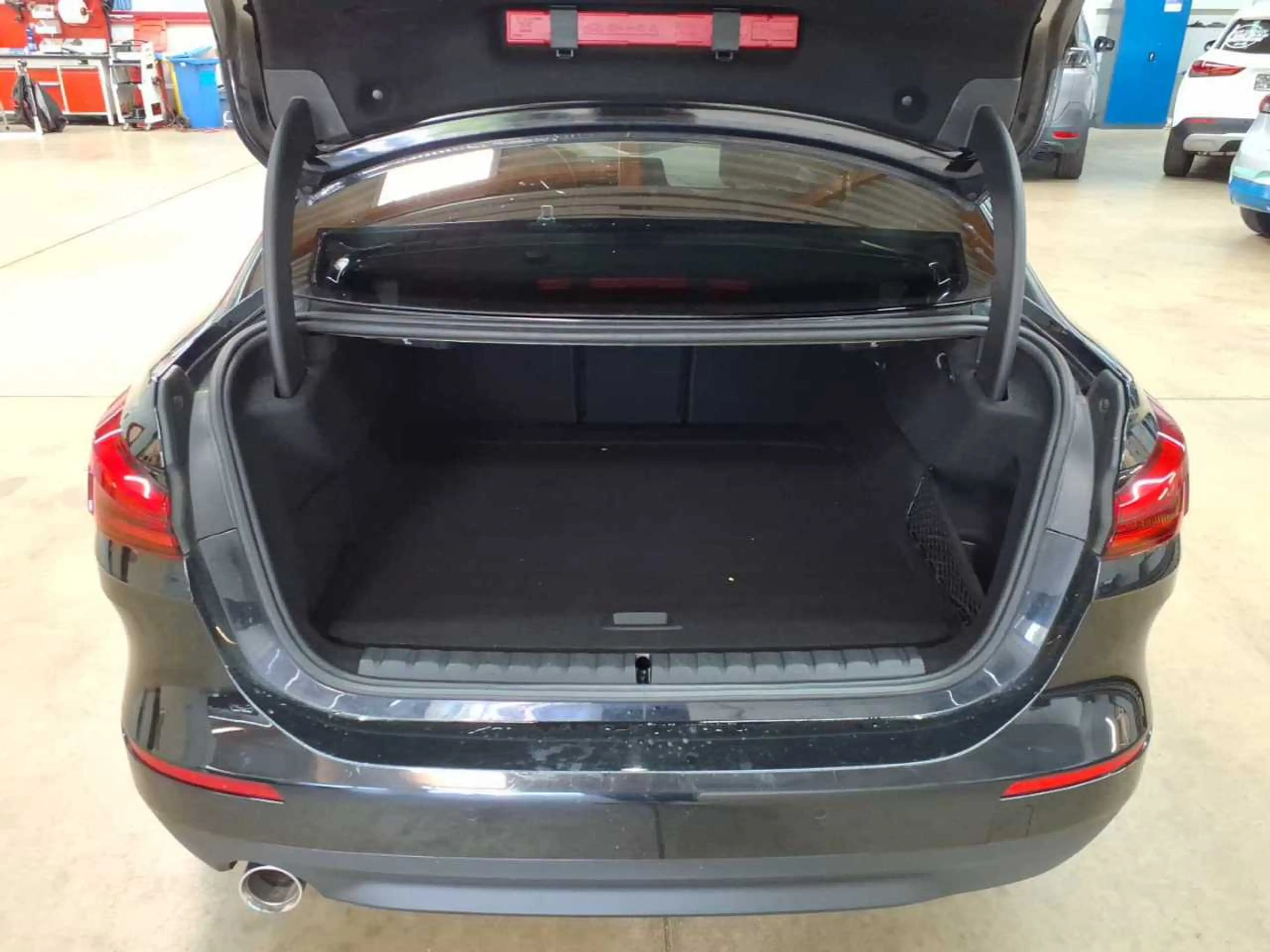 BMW 216 216d Gran Coupe  Aut. Advantage Pano H&K — photo 15