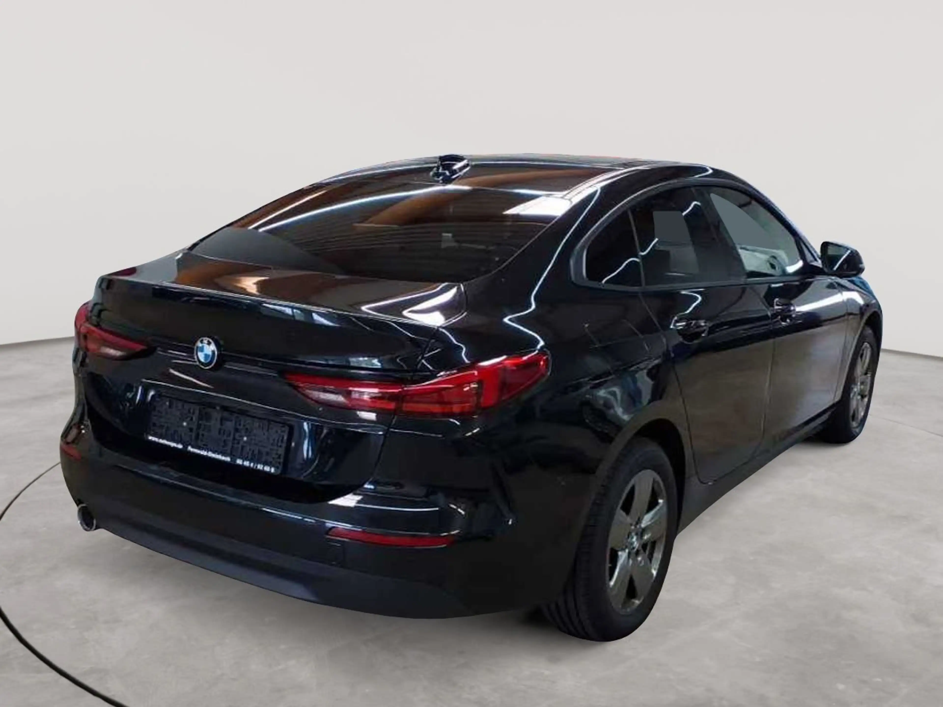 BMW 216 216d Gran Coupe  Aut. Advantage Pano H&K — photo 4