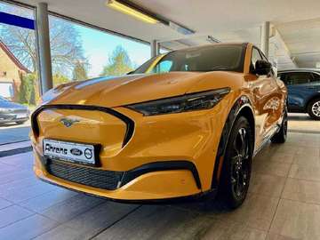 Premium AWD