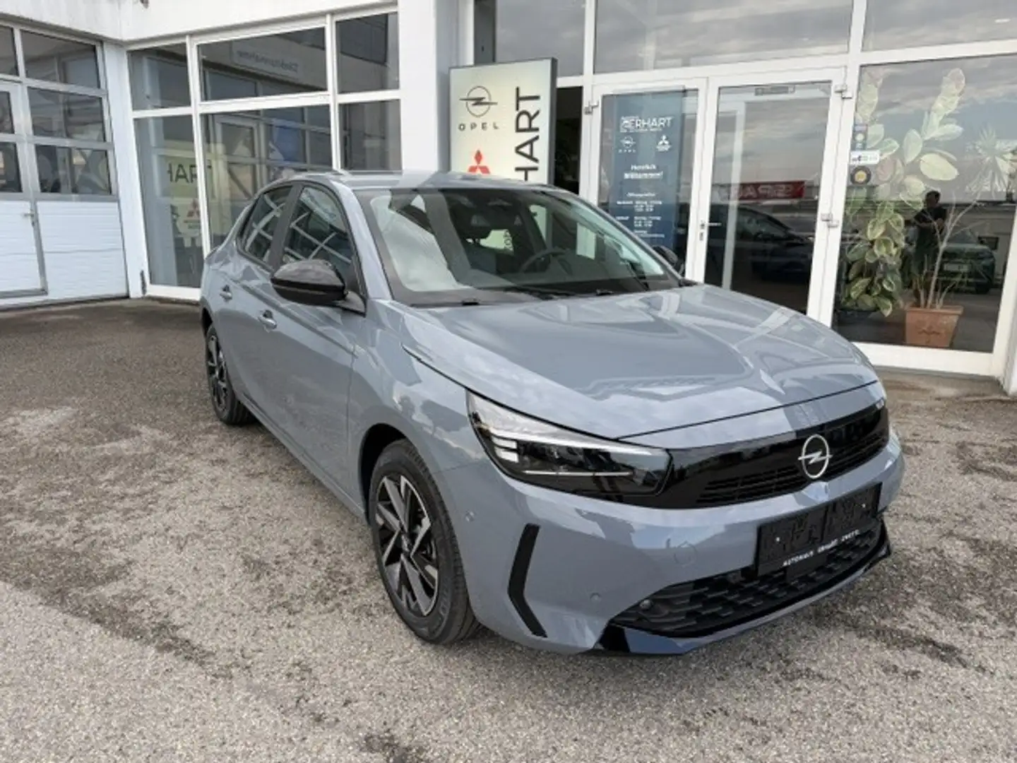 Opel Corsa 1,2 Direct Injection Turbo Euro 6.4 Edition Aut. Grau - 2