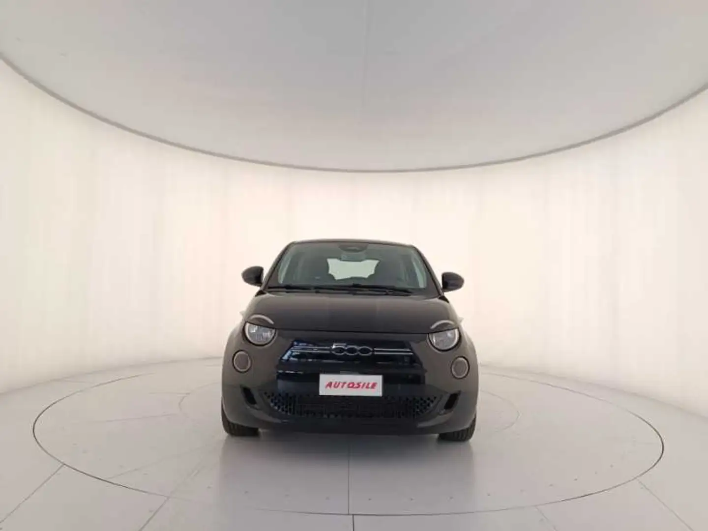 Fiat 500e 42 kWh Icon Zwart - 2