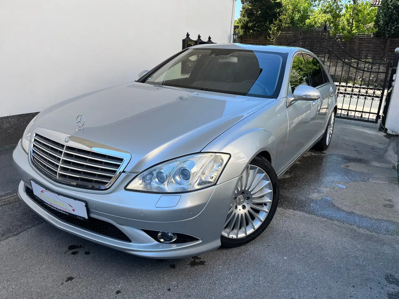 Mercedes-Benz S 600