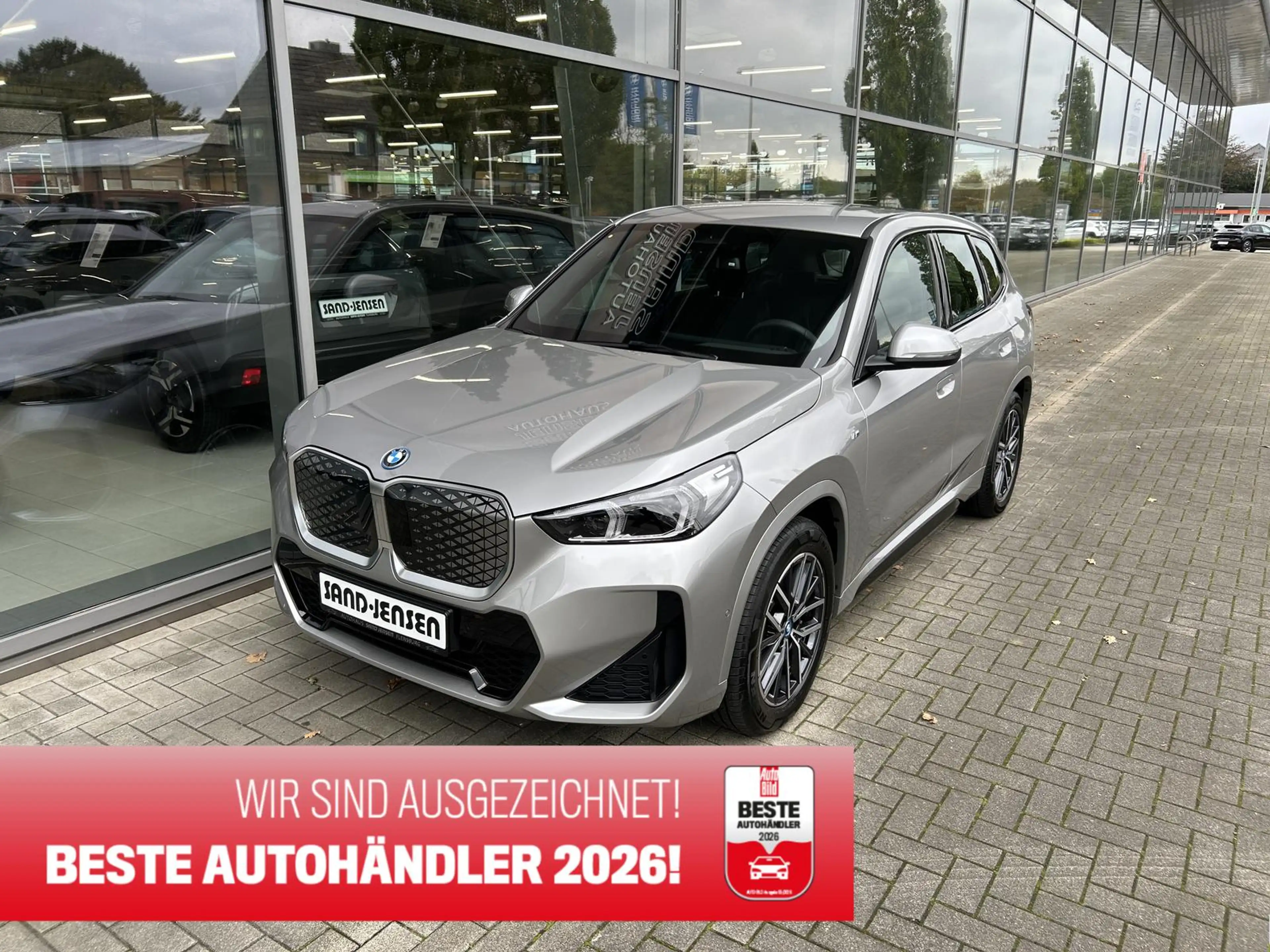 BMW iX1 30 xDrive M-Sport Drivass+ Premium Parkass