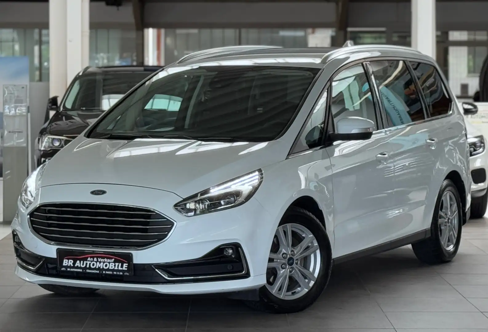 Ford Galaxy Titanium*2.Hand*7-Sitze*AHK*Navi*Kamera*SHZ*LHZ Weiß - 1