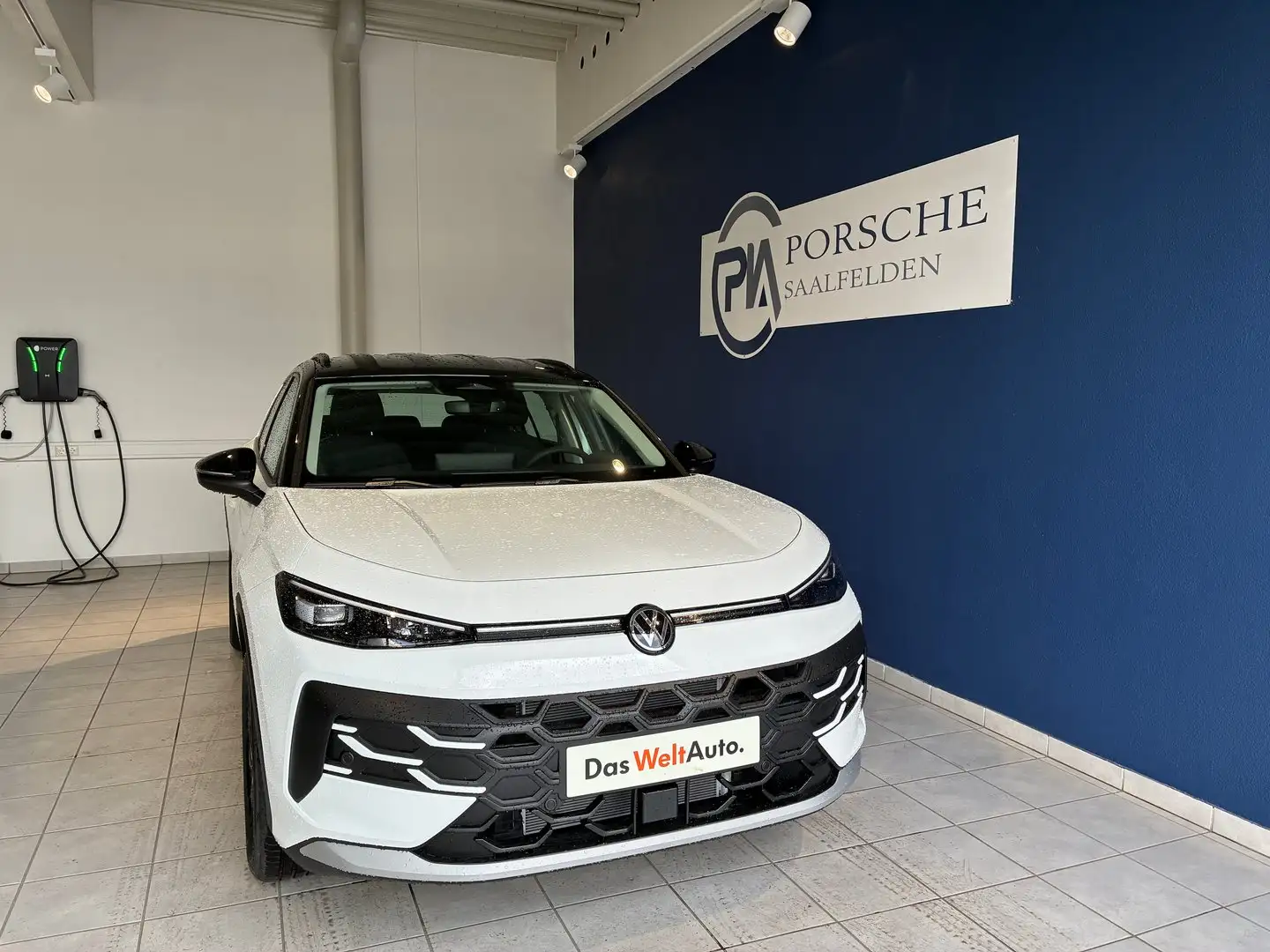 Volkswagen T-Roc Life eTSI DSG Weiß - 2