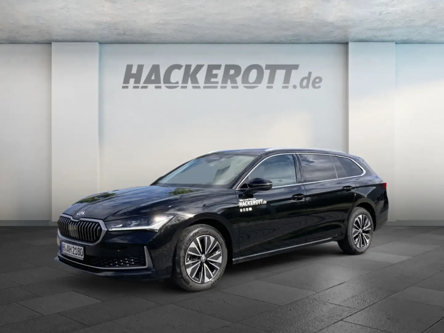 Skoda Superb Combi Selection 2.0 TDI 7-Gang DSG,AHK, Matrix, Na Schwarz - 2