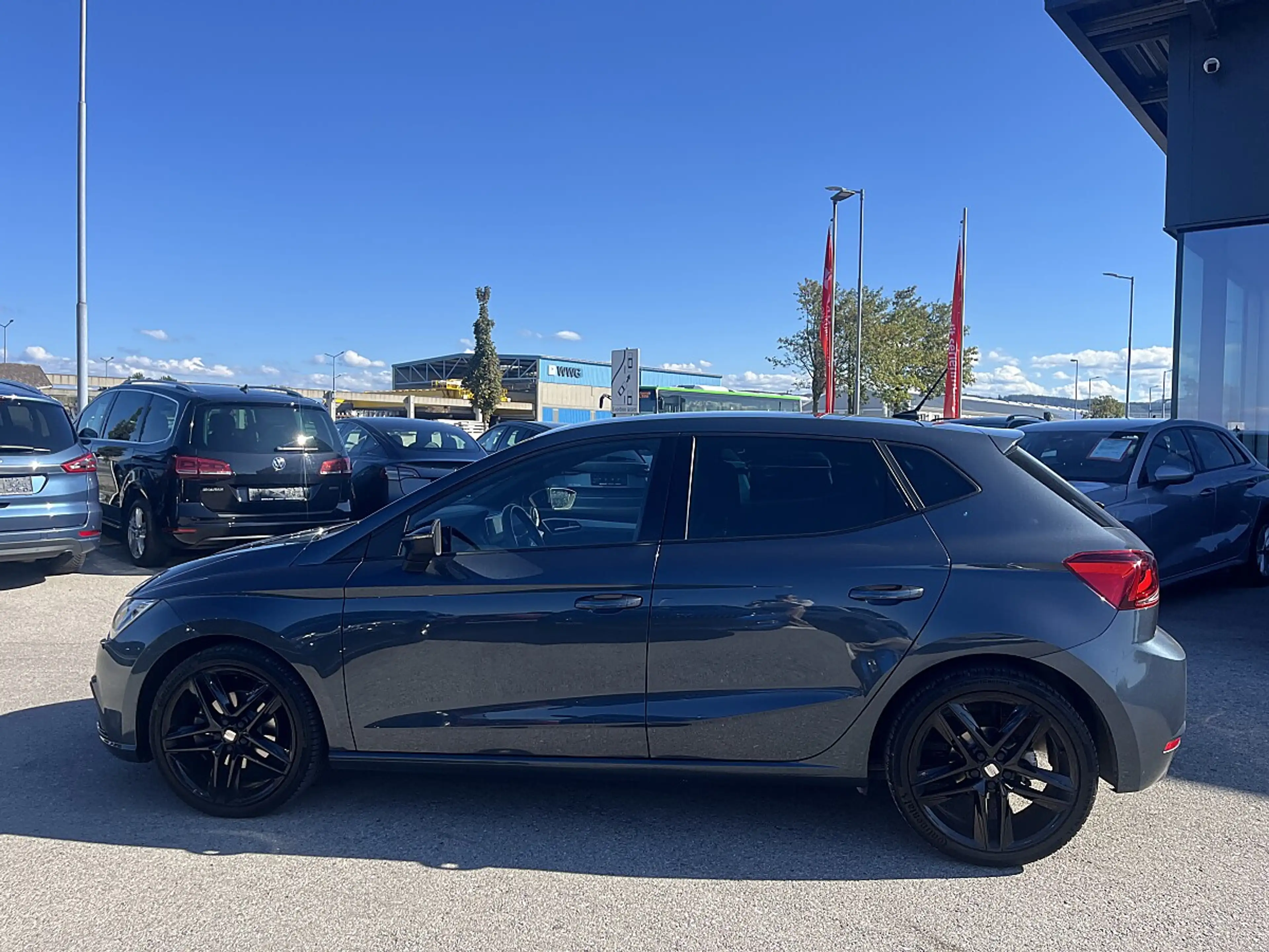 SEAT Ibiza 1,0 ECO TSI FR Austria DSG — photo 11