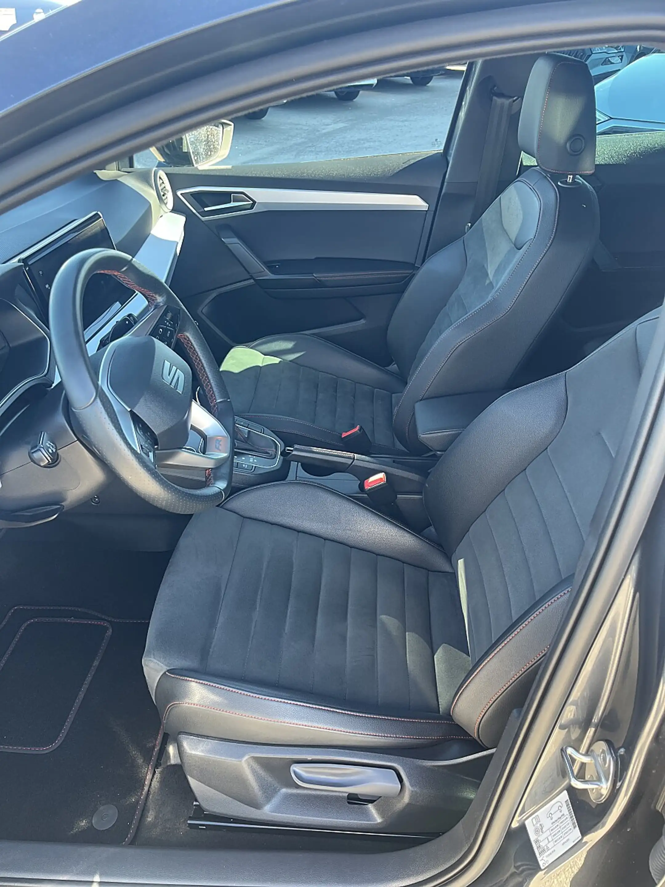 SEAT Ibiza 1,0 ECO TSI FR Austria DSG — photo 12