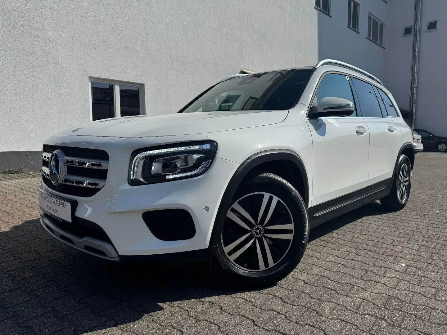 Mercedes-Benz GLB 200 d 8G STYLE PANO/AHK/STANDH./LED/KAMERA Weiß - 1