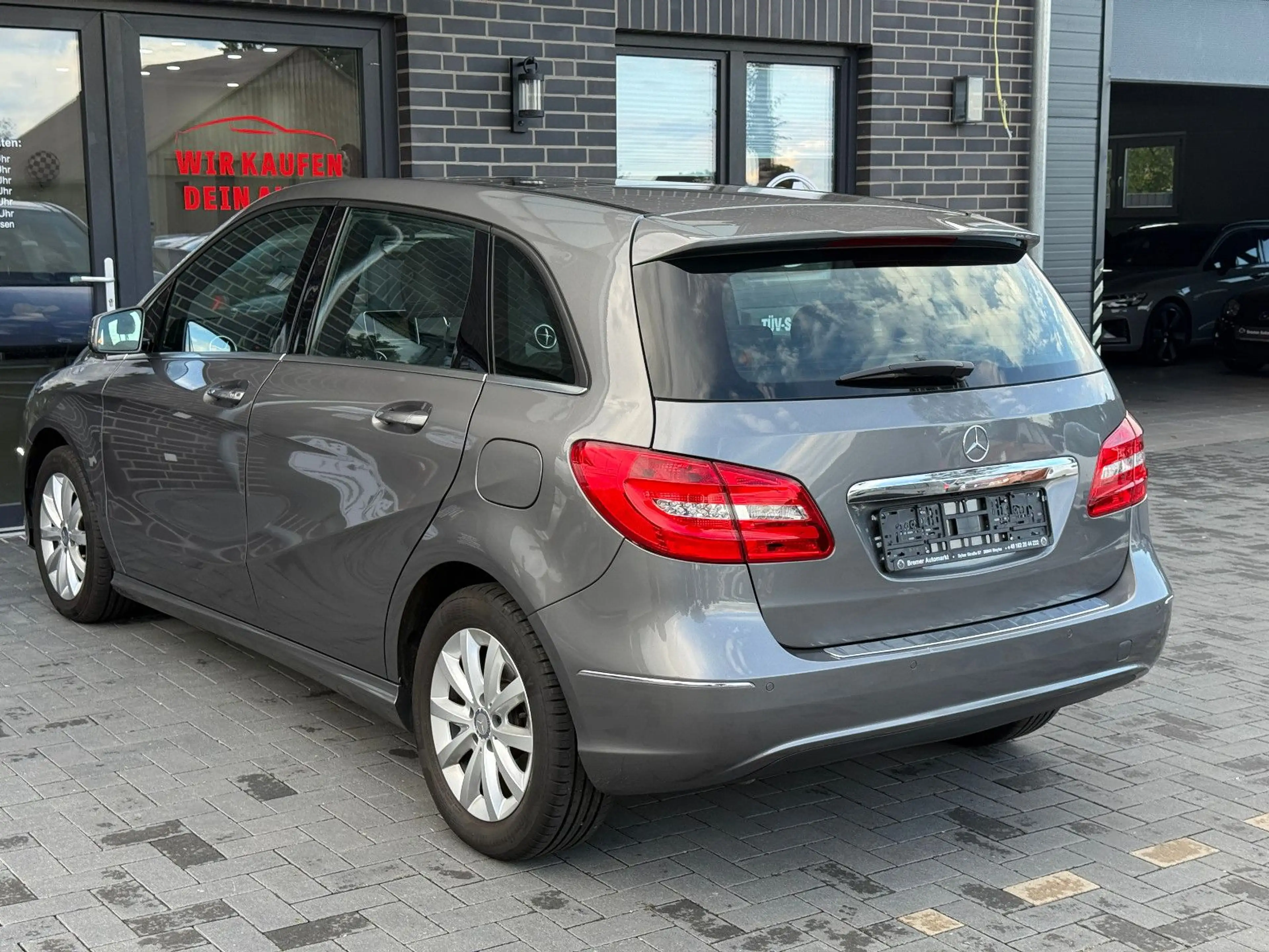 Mercedes-Benz B 200 B200*Automatik*Klima*SHZ*PDC-Bi-Xenon*Navi*Leder — photo 5