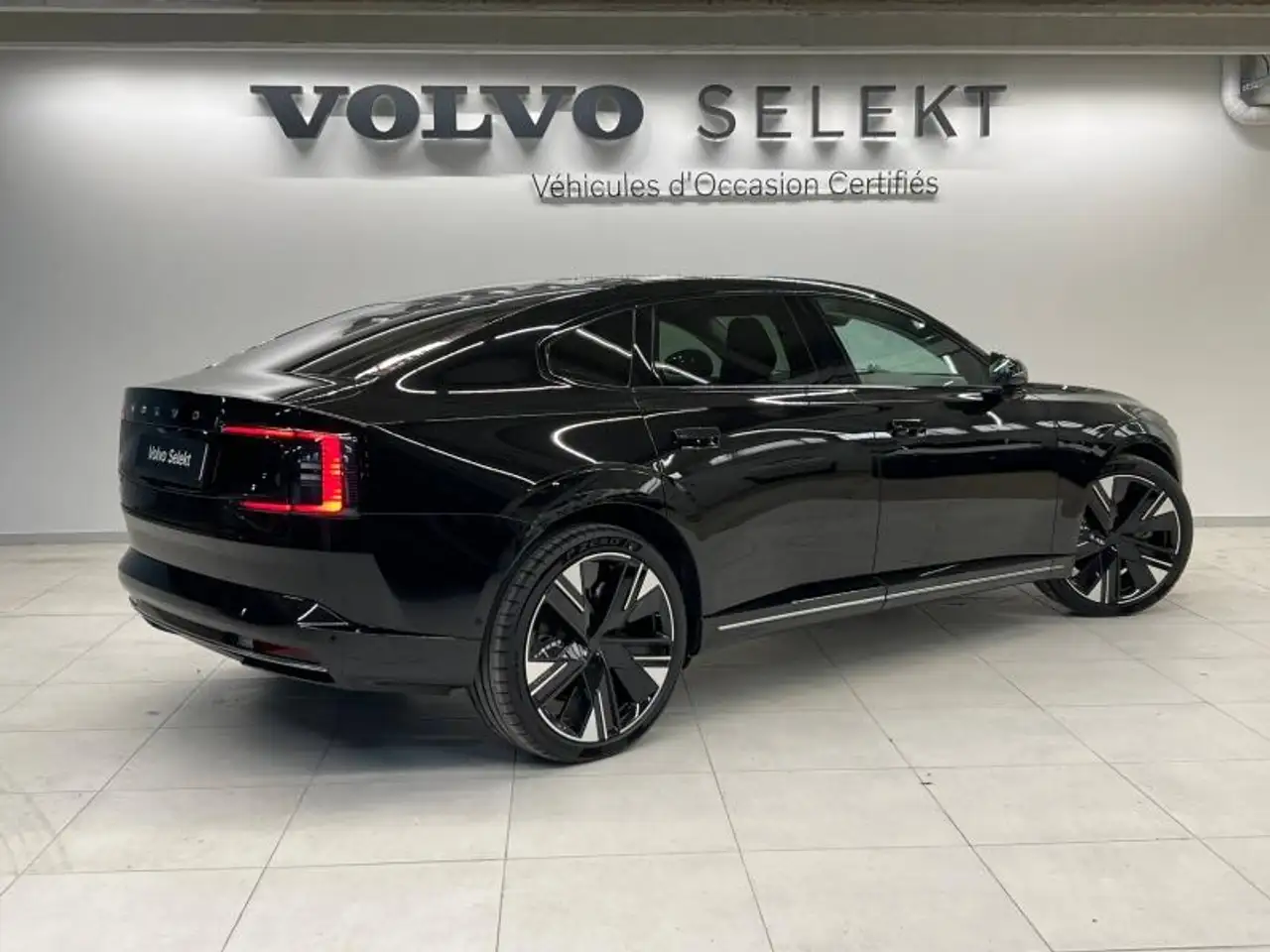 Volvo ES90 2026