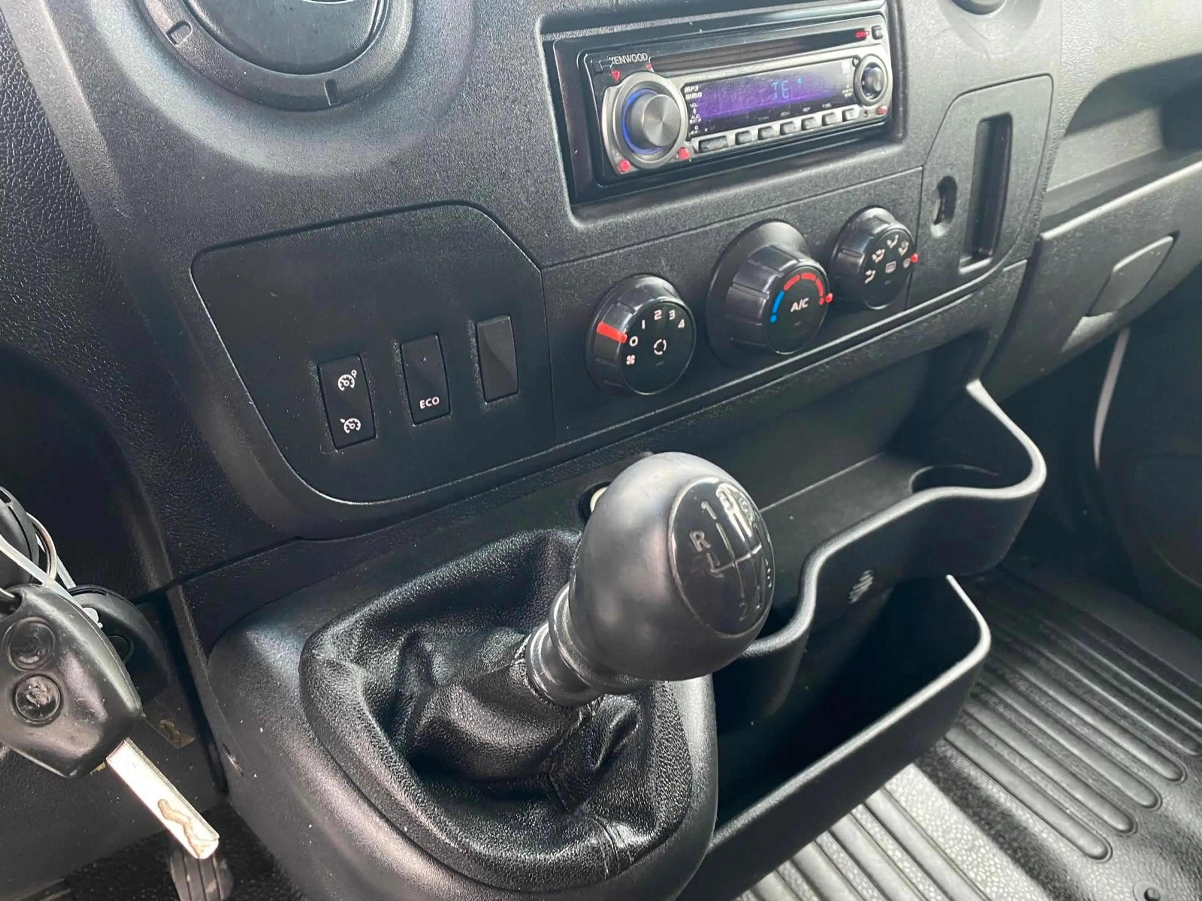 Renault Master Kasten L2H2 Klima*Kamera*AHKTempomat — photo 8