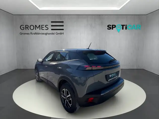 Peugeot 2008 view 5