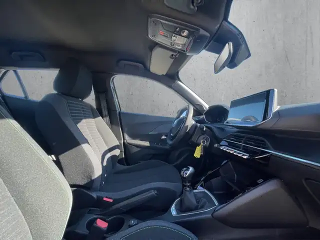 Peugeot 2008 view 13