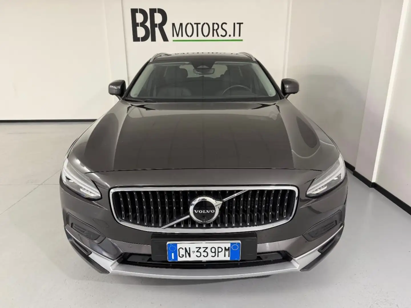 Volvo V90 Cross Country B4 (d) AWD automatico " IVA ESPOSTA " Gris - 2