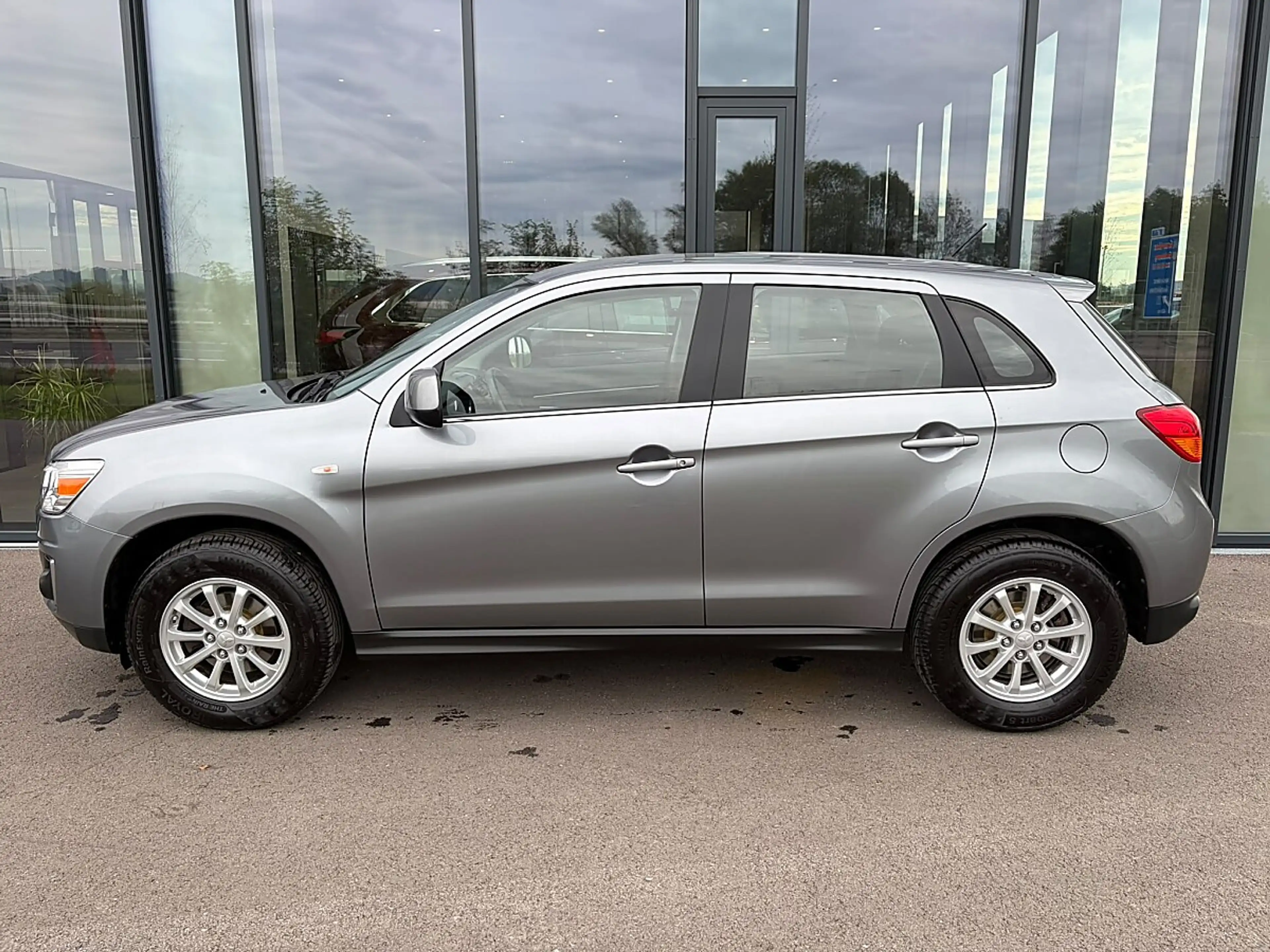 Mitsubishi ASX 1,6 Invite — photo 3