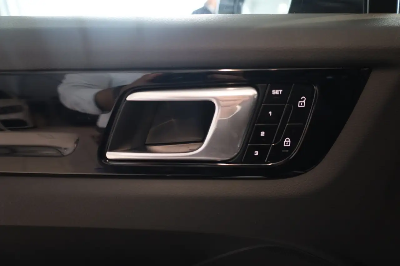 Porsche Cayenne Coupe E-Hybrid Panorama, миниатюра 14