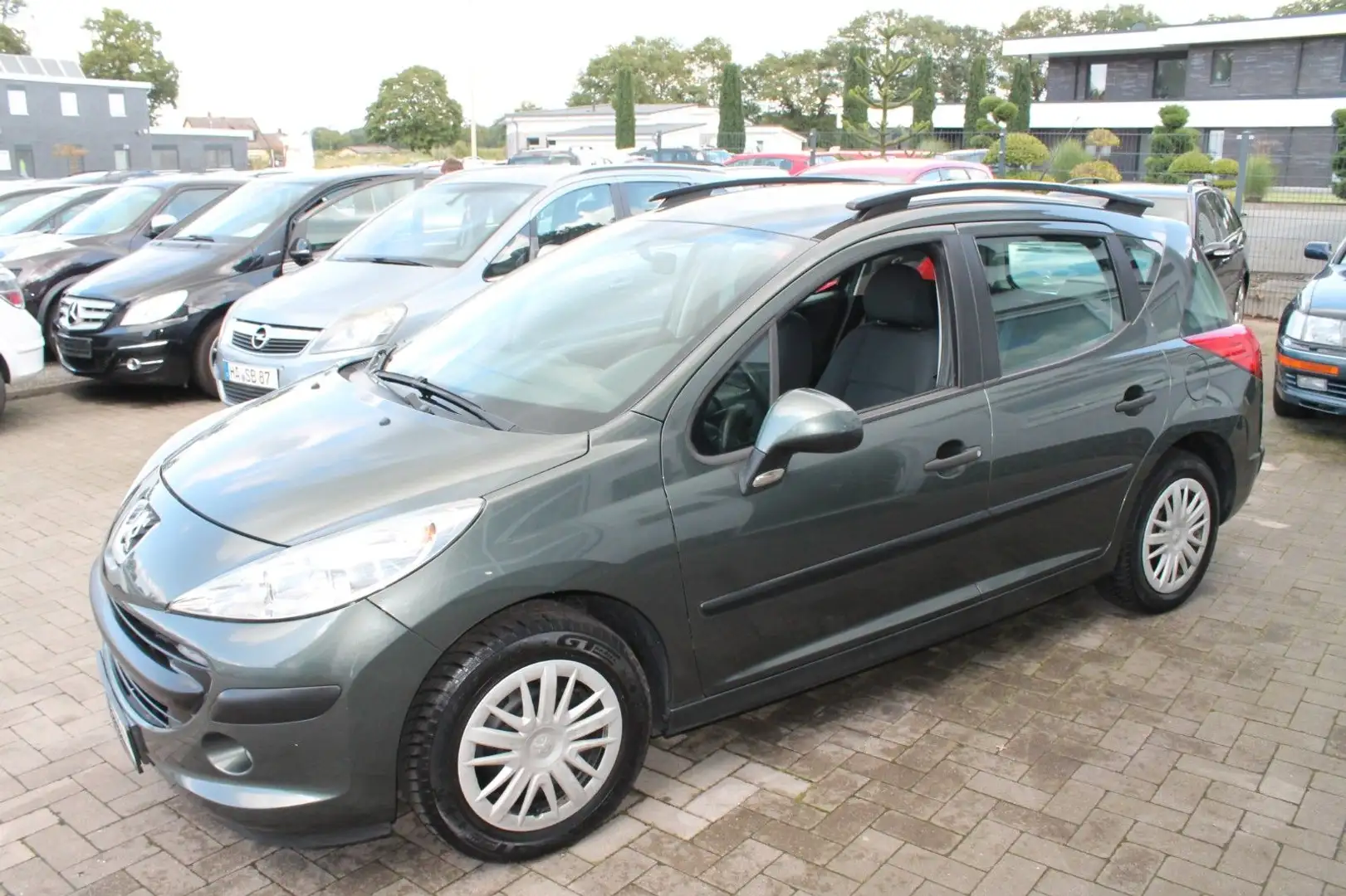 Peugeot 207 SW Filou *TÜV-NEU* Grau - 1
