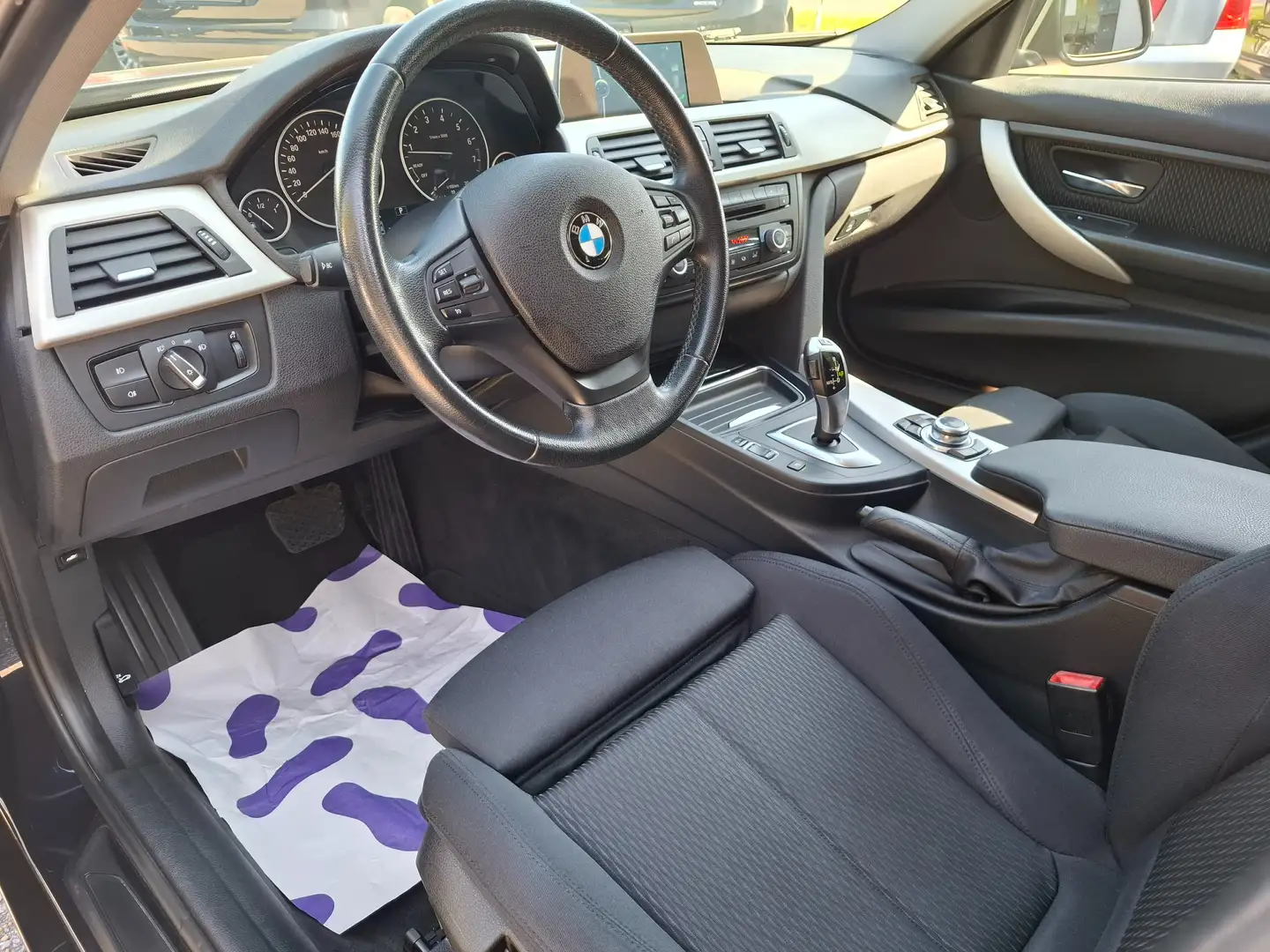 BMW 316 i Touring Advantage Österreich Paket Aut. Blau - 2