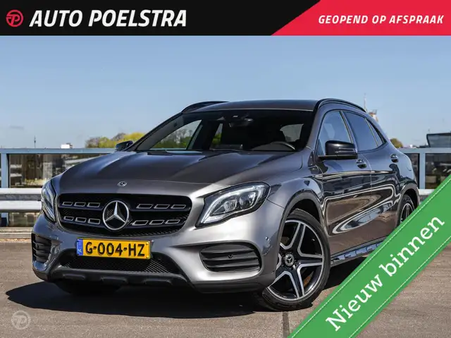 Mercedes-Benz 180 AMG Night Edition | Camera | LED | Keyless | Trekh