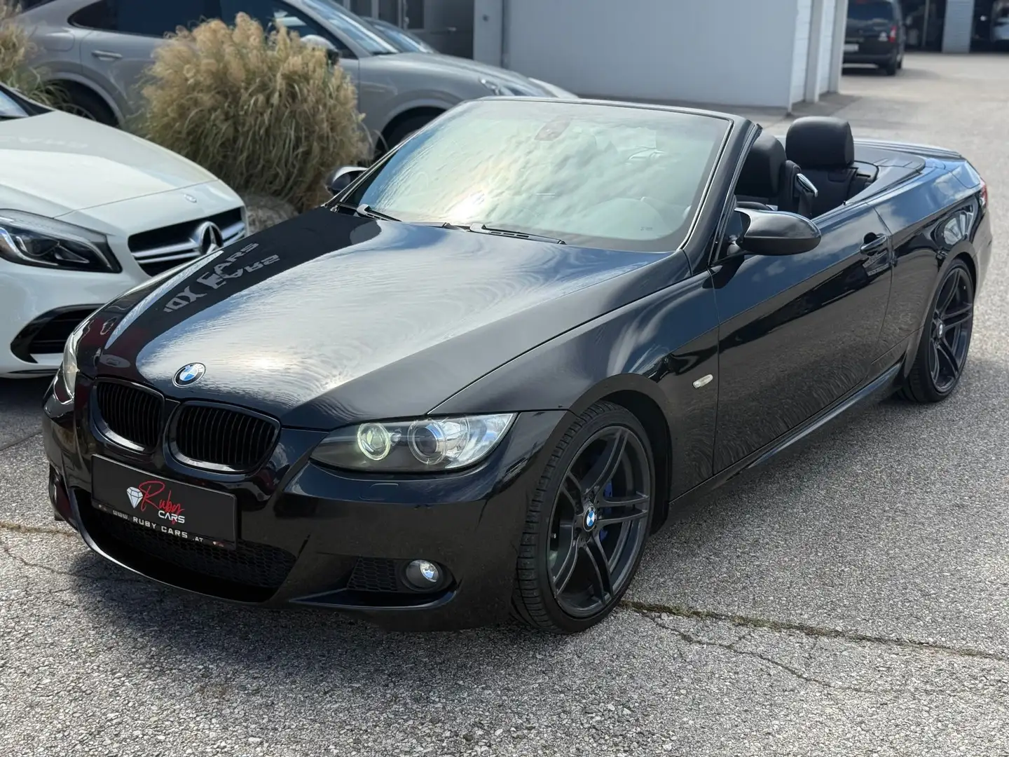 BMW 335 i Cabrio M Sport *Keyless*Logic7* Schwarz - 2