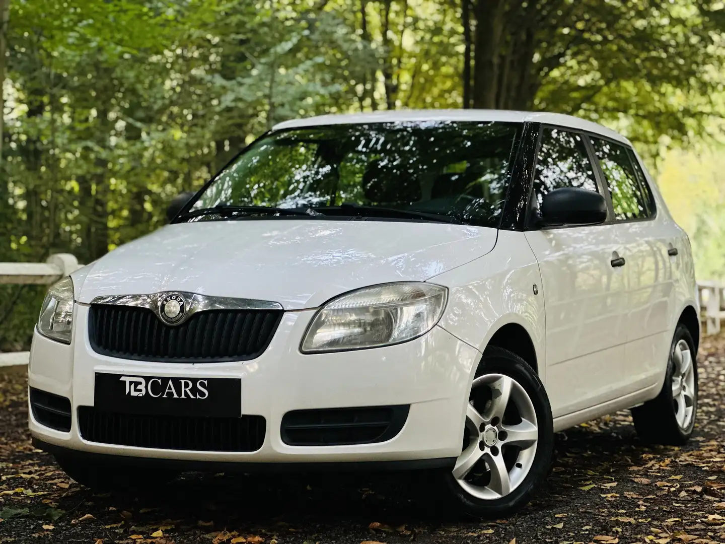 Skoda Fabia /// BOITE AUTOMATIQUE \\\ Blanc - 1