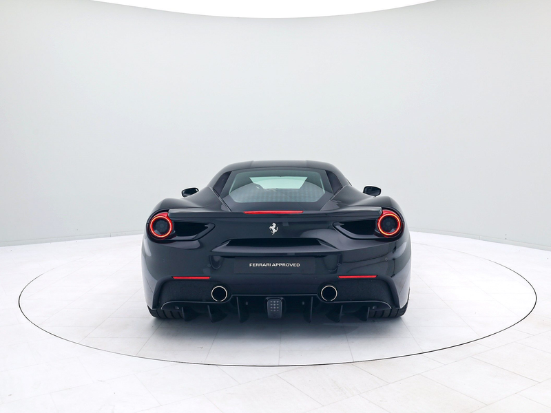 Ferrari 488 GTB - Ferrari Hamburg — photo 9
