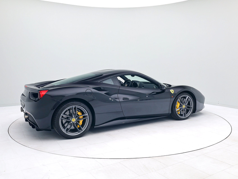 Ferrari 488 GTB - Ferrari Hamburg — photo 7