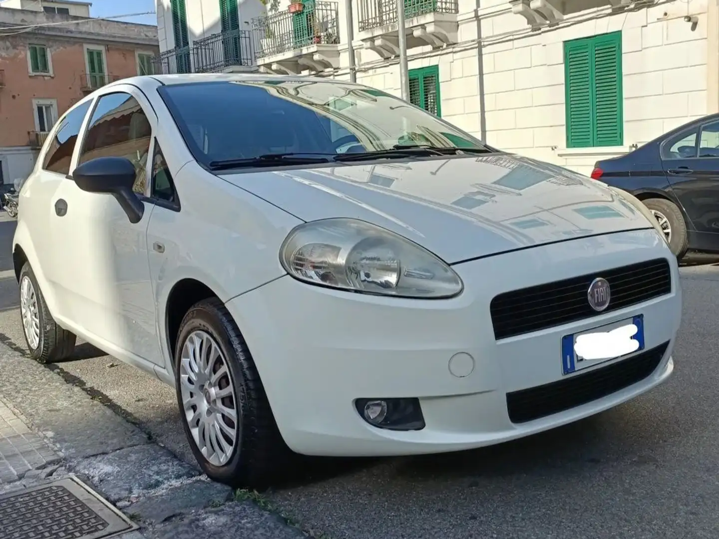 Fiat Grande Punto 3p 1.3 mjt 16v Fun 75cv Bianco - 2