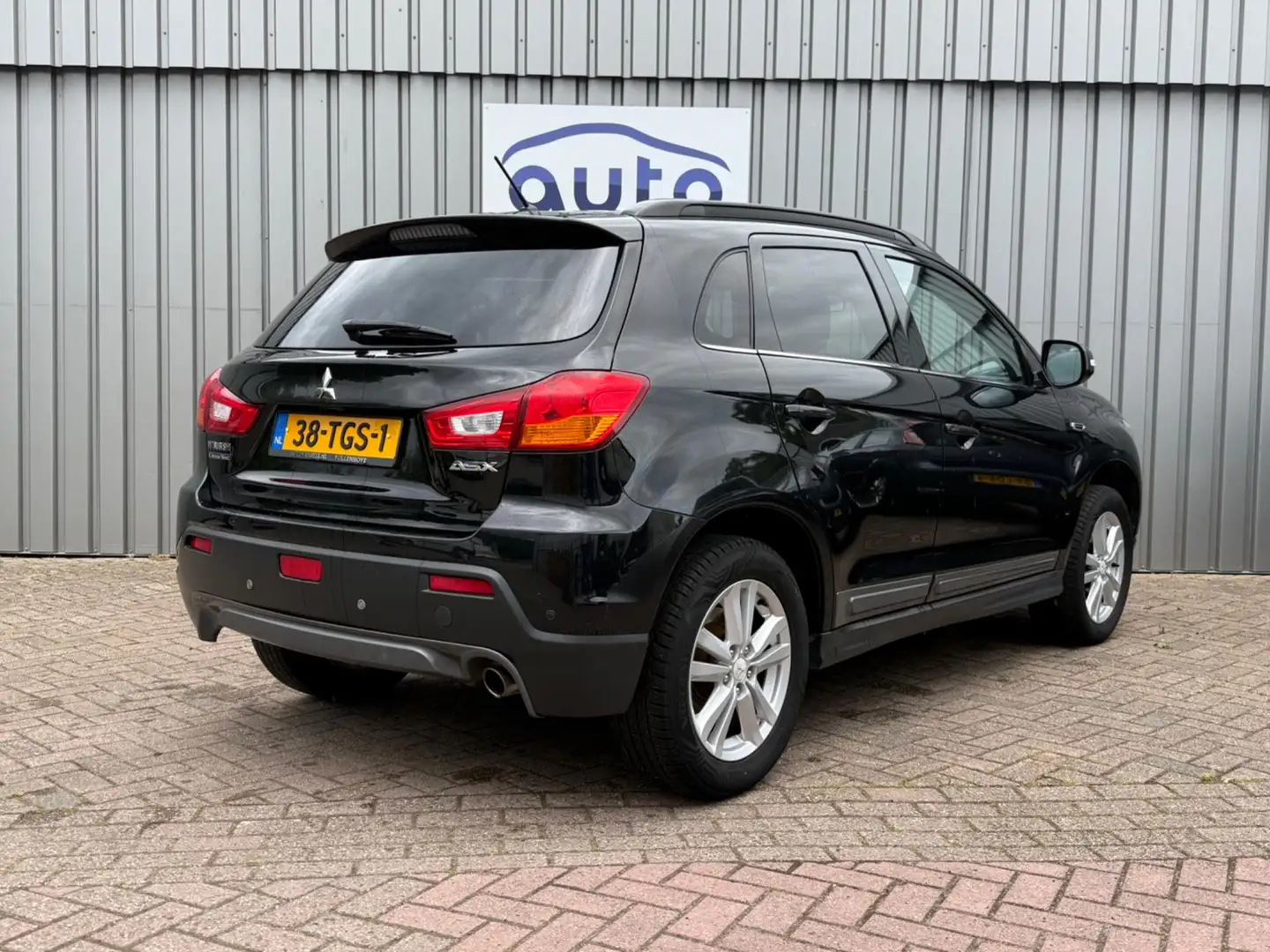 Mitsubishi ASX 1.6 Intense ClearTec|Keyless|Cruise Fekete - 2
