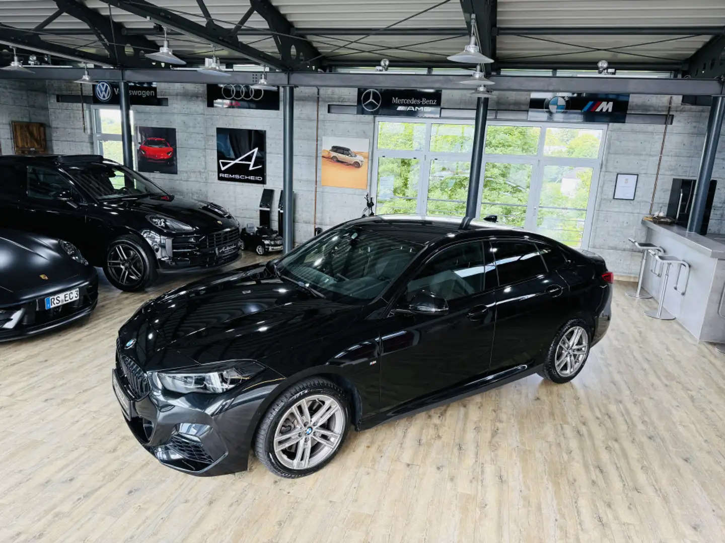 BMW 220 i M-Sport*ACC*KAMERA*LEDER*HUD* Schwarz - 2